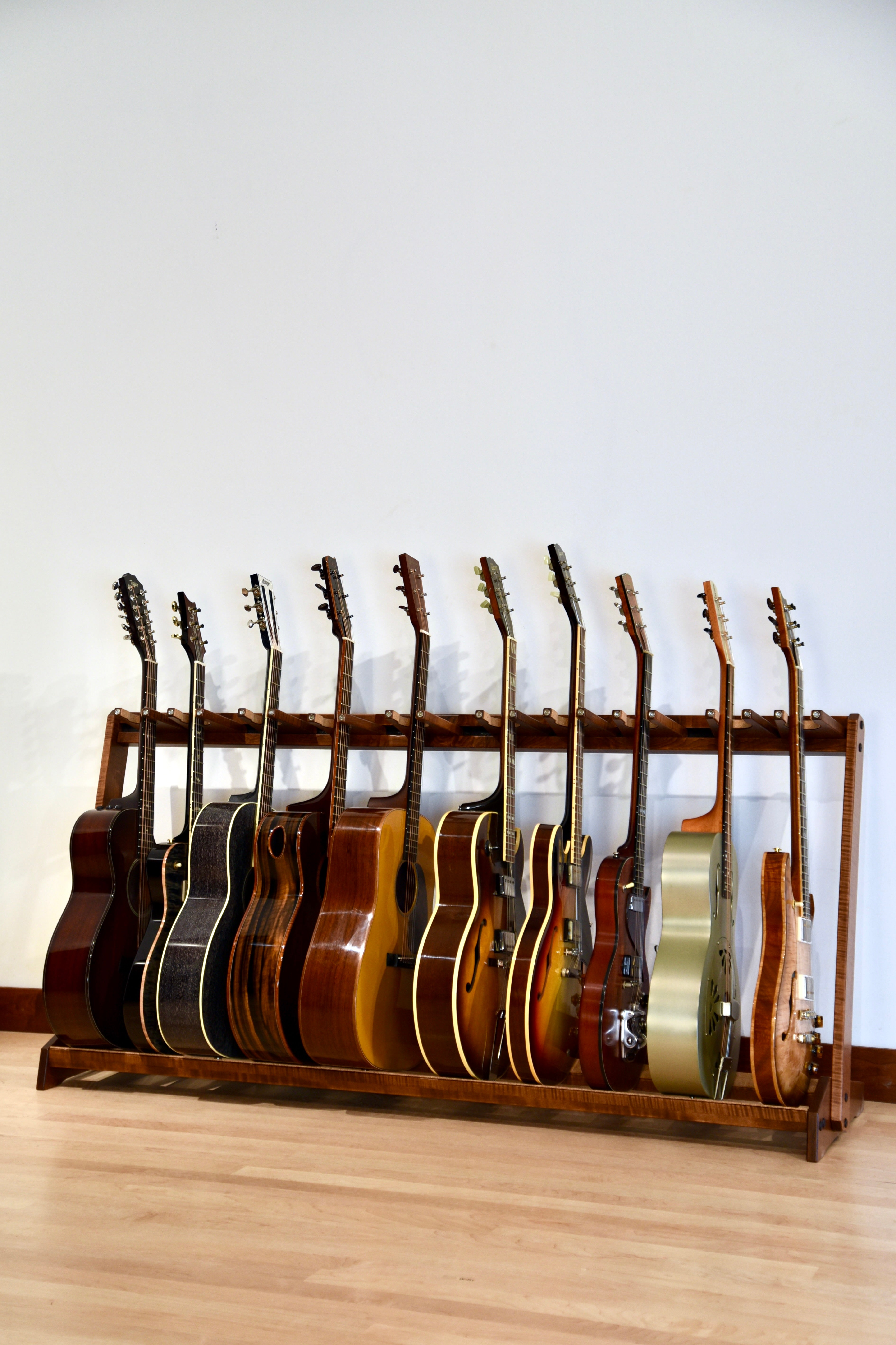 Grand StringRack - Flamed Maple - Boston Acoustic Remedy Cases
