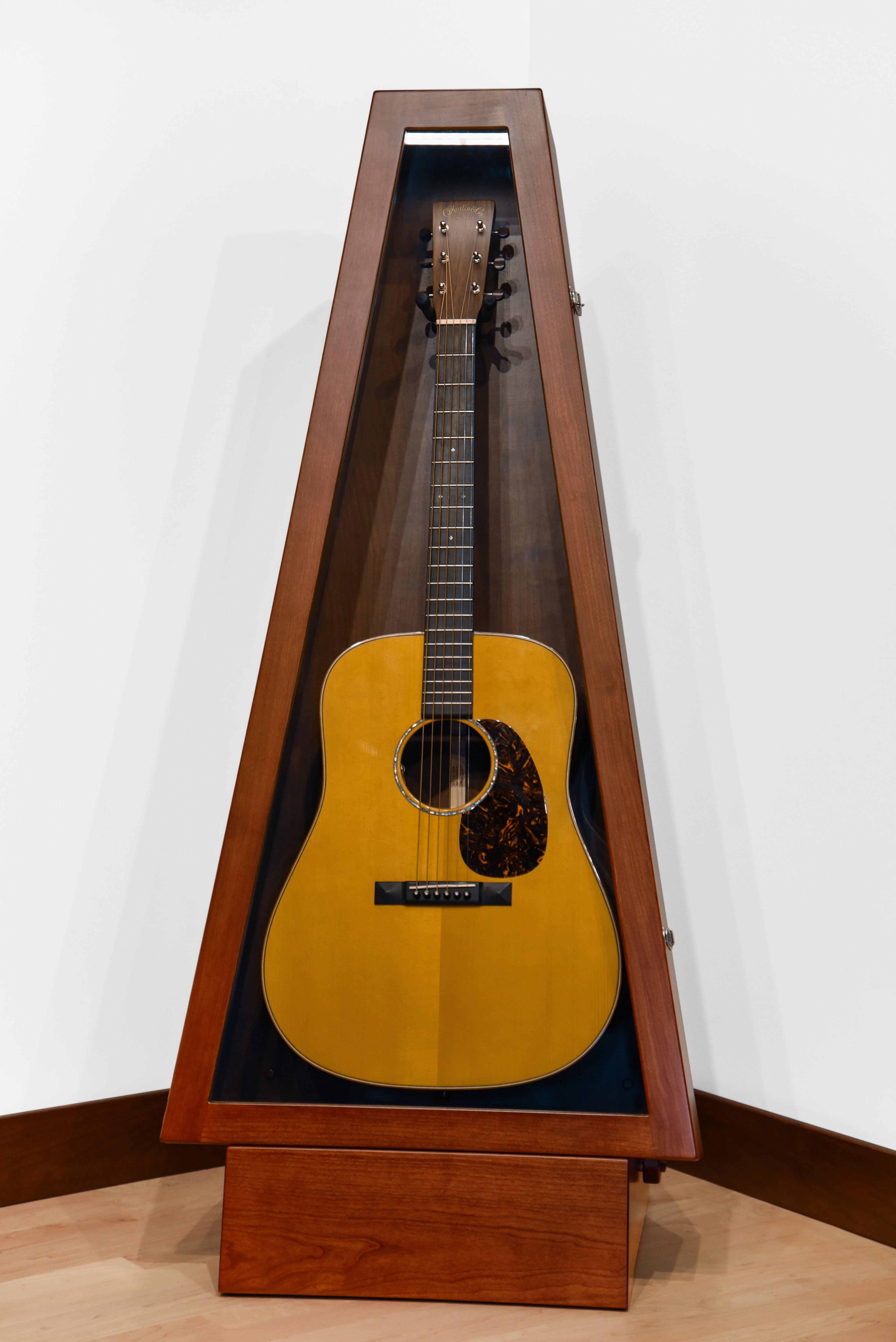 ClimaStand Triangle Humidor with Base - Cherry with Acres Stain Acoustic Remedy Cases