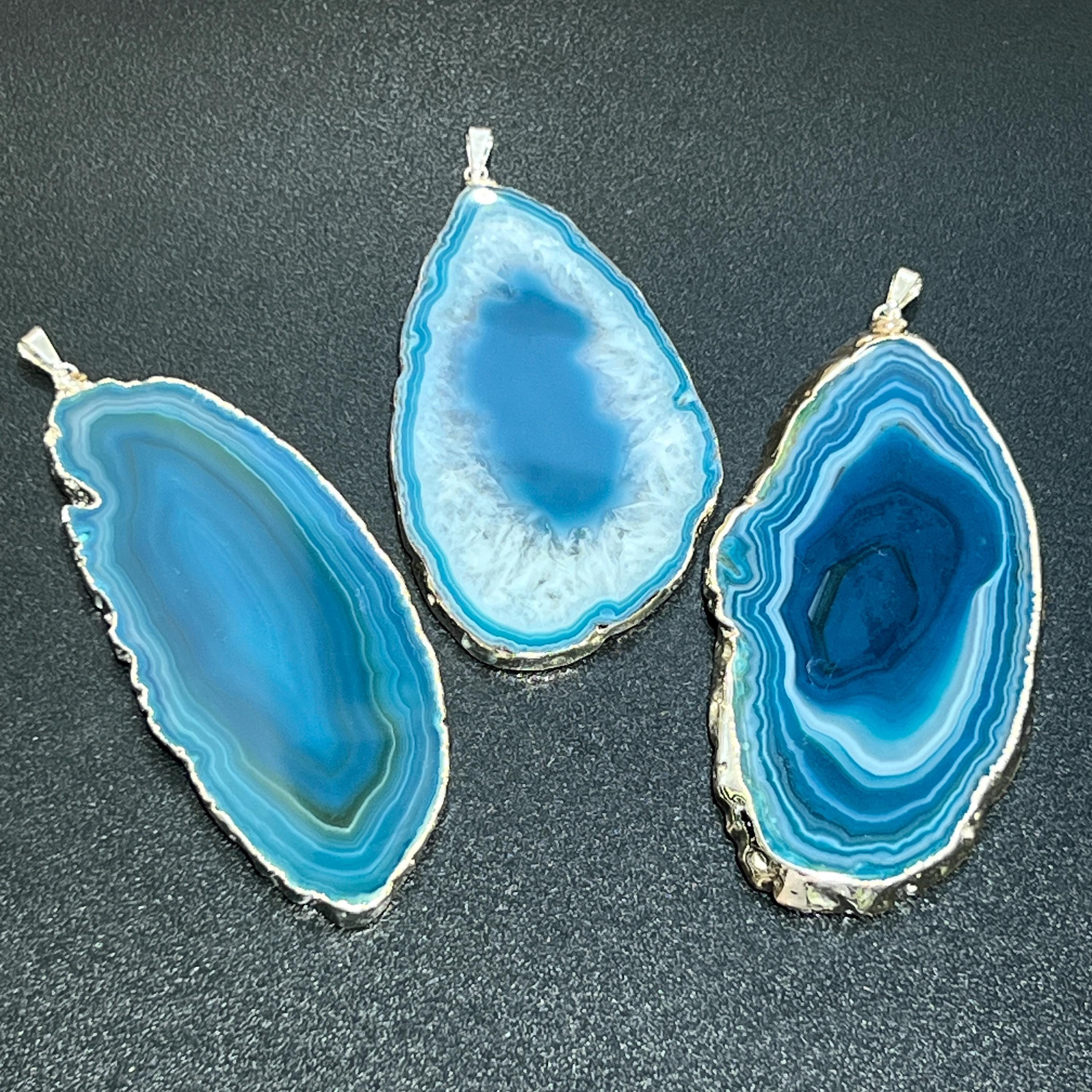 Large Teal Agate Slice Pendant (Silver Plated Edges) Wholesale Amazing Crystals