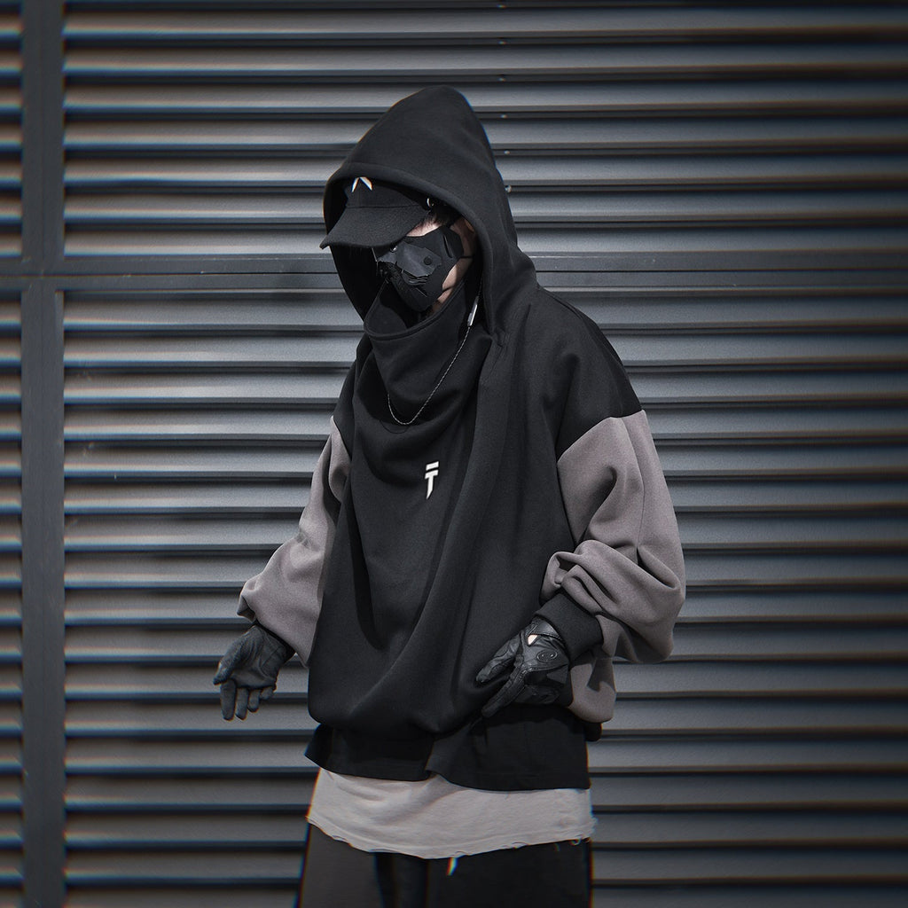 HiH51 Black T-Tech Hoodie Niepce