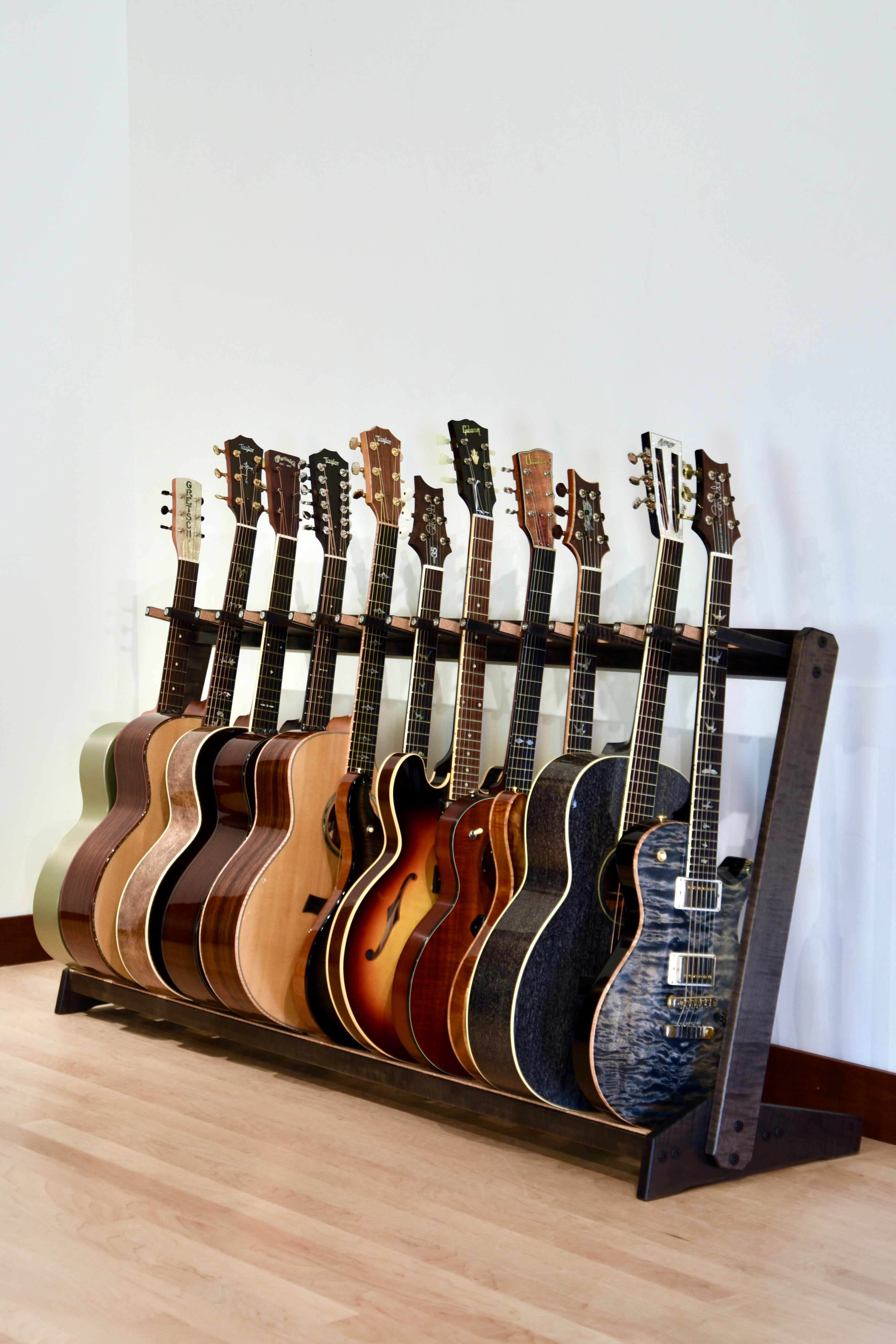 Grand StringRack - Flamed Maple - Charcoal Acoustic Remedy Cases