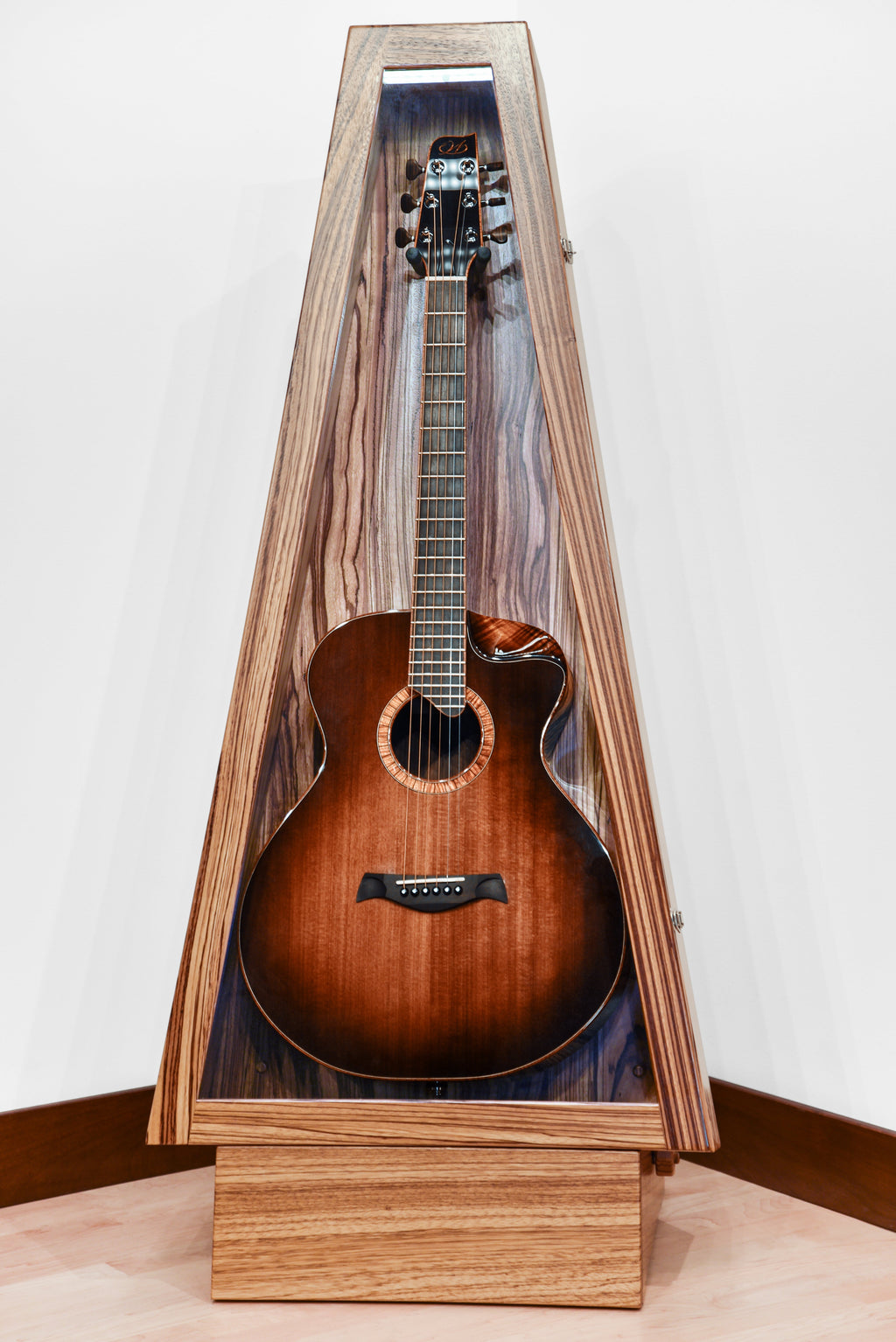 ClimaStand Triangle Humidor with Base - Zebrawood Acoustic Remedy Cases