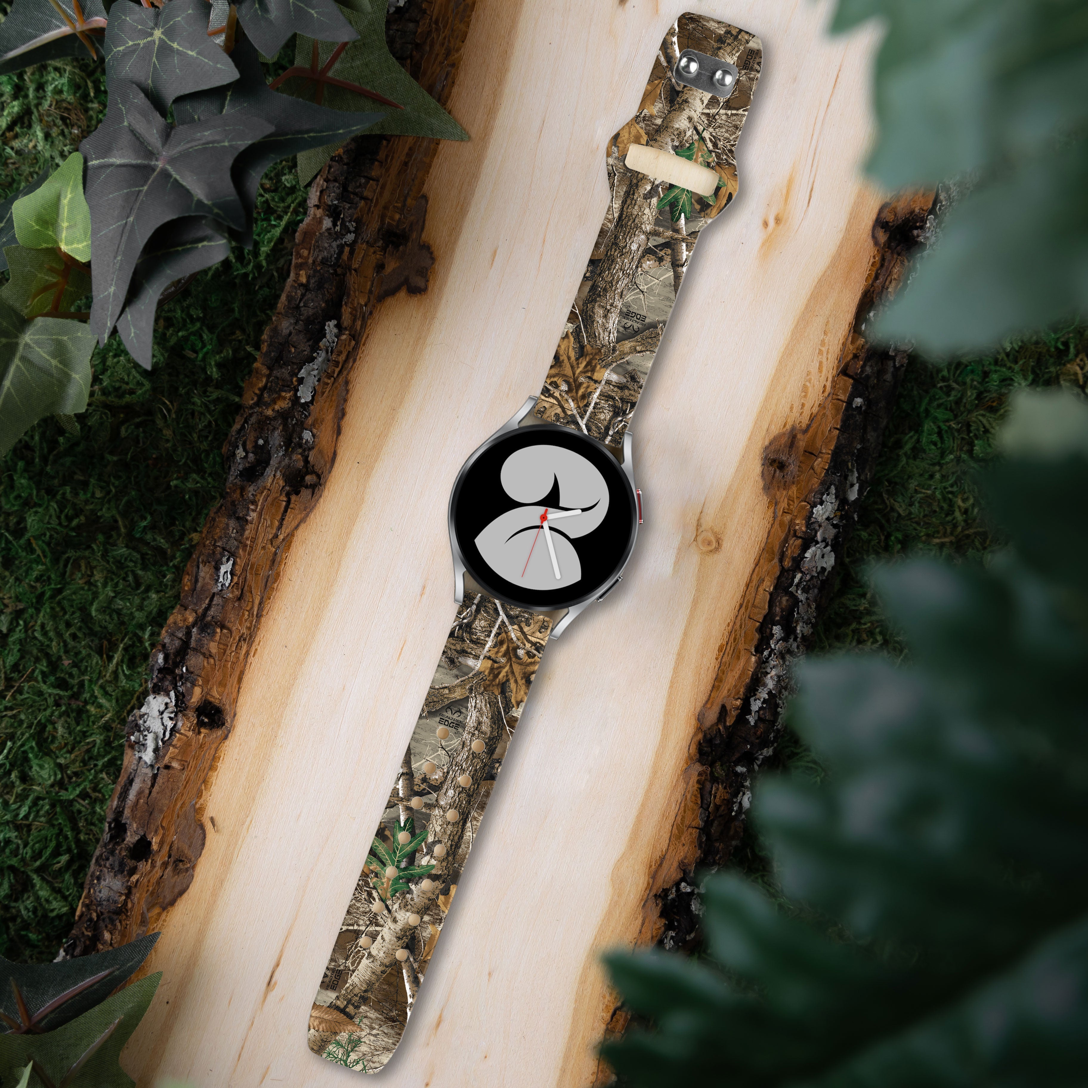 Realtree Edge HD  Watchband for Samsung, Garmin, Fossil, and More for Samsung, Garmin, Fossil, and More Affinity Bands