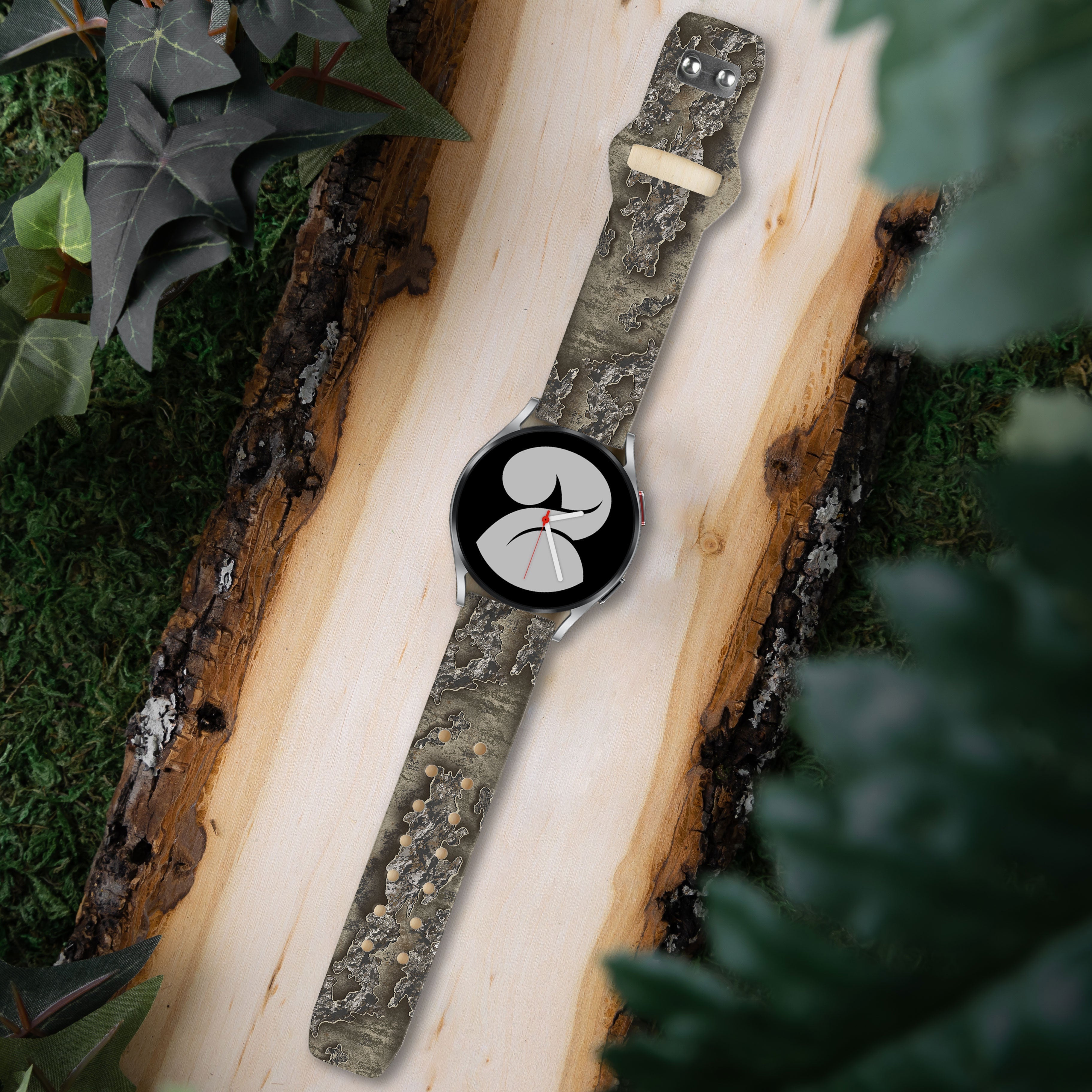 Realtree Excape HD  Watchband for Samsung, Garmin, Fossil, and More for Samsung, Garmin, Fossil, and More Affinity Bands