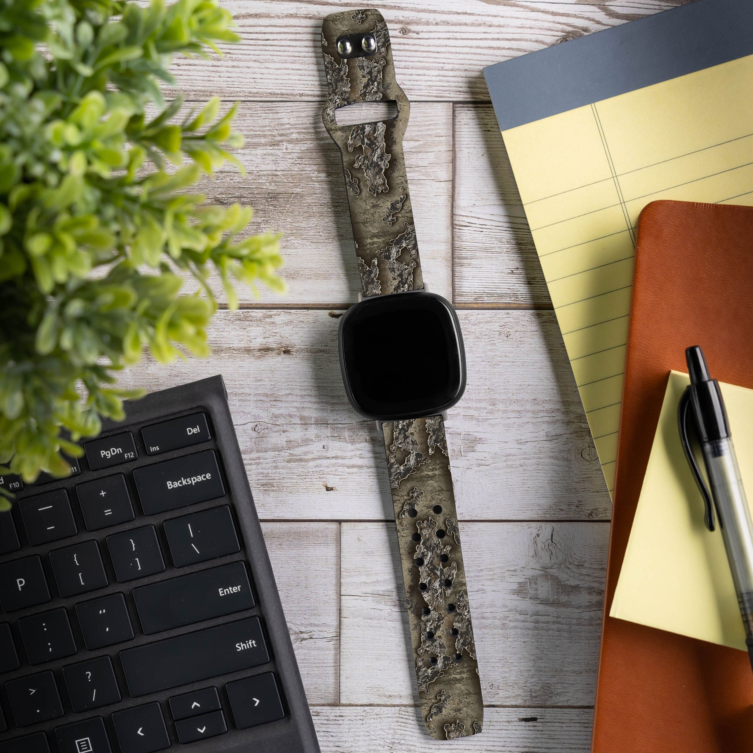 Realtree Excape HD Fitbit Versa 3 and Sense 1 Watch Band Affinity Bands