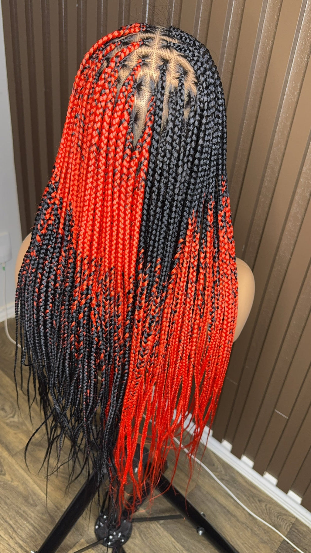 Cross braids HOL stores