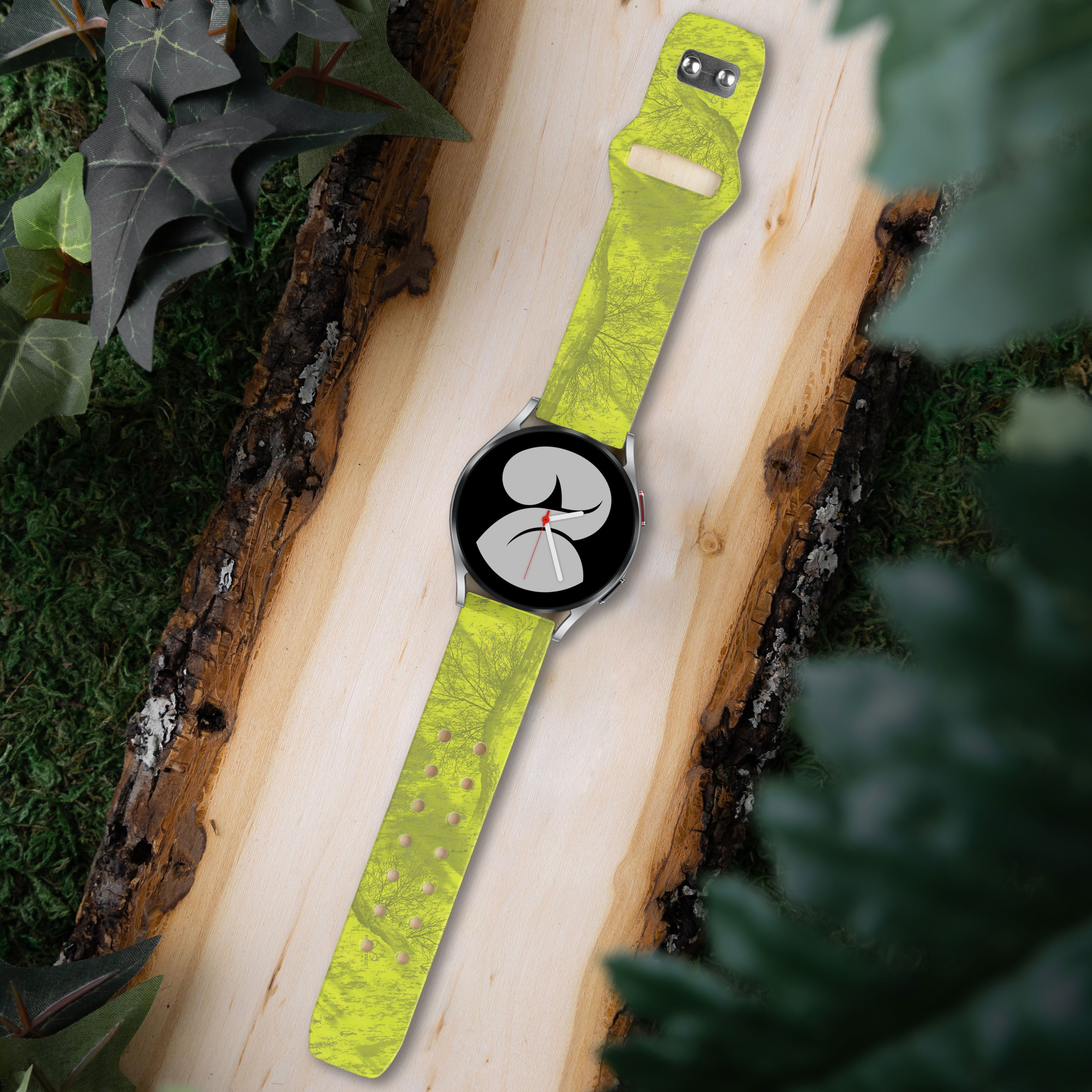 Realtree Fishing HD  Watchband for Samsung, Garmin, Fossil, and More for Samsung, Garmin, Fossil, and More Affinity Bands