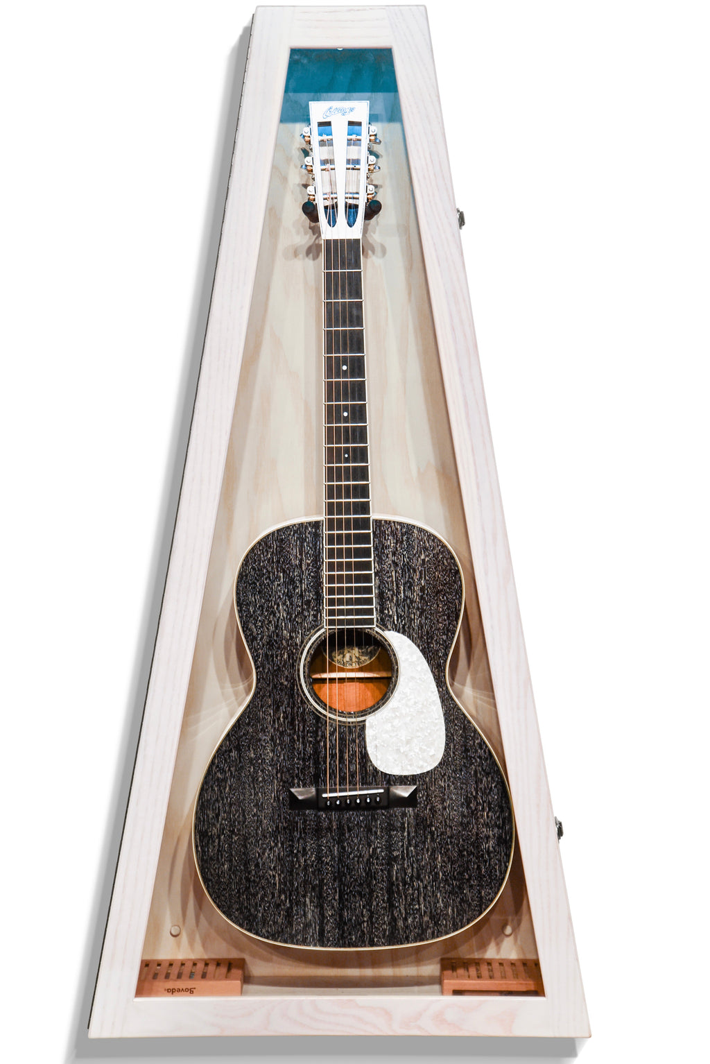 ClimaCase Triangle Humidor - Northern White Ash with White Wash Stain Acoustic Remedy Cases