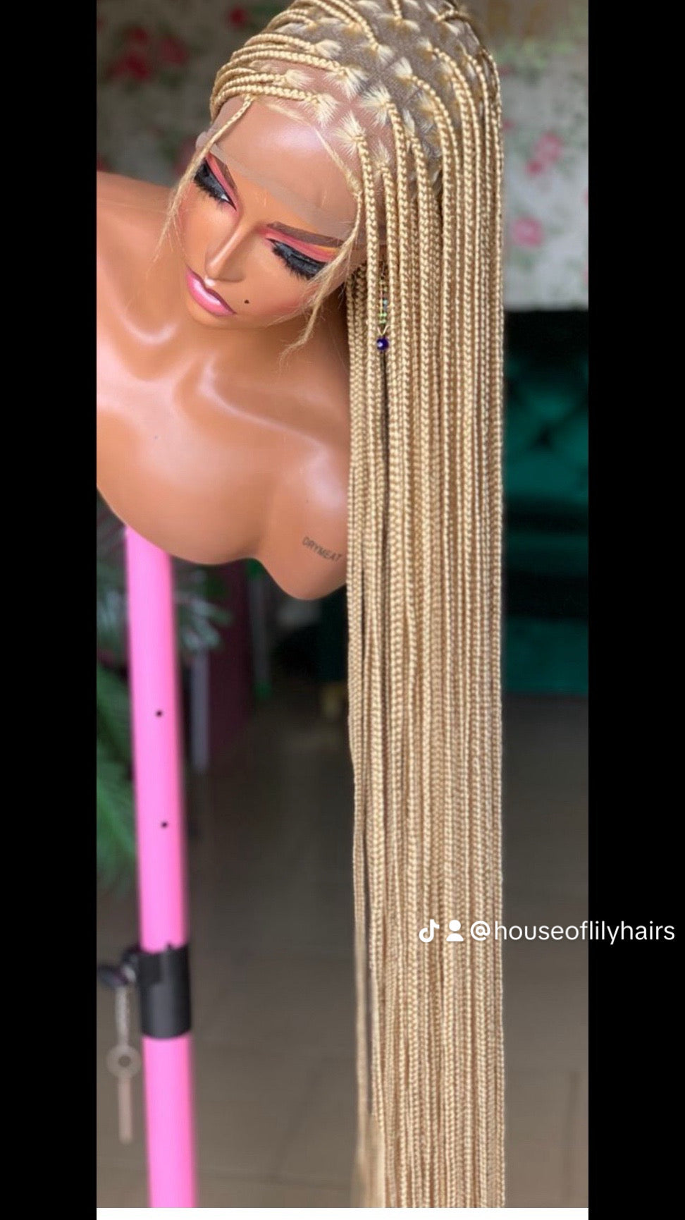 Luxury blonde 613 knotless braided wig HOL stores