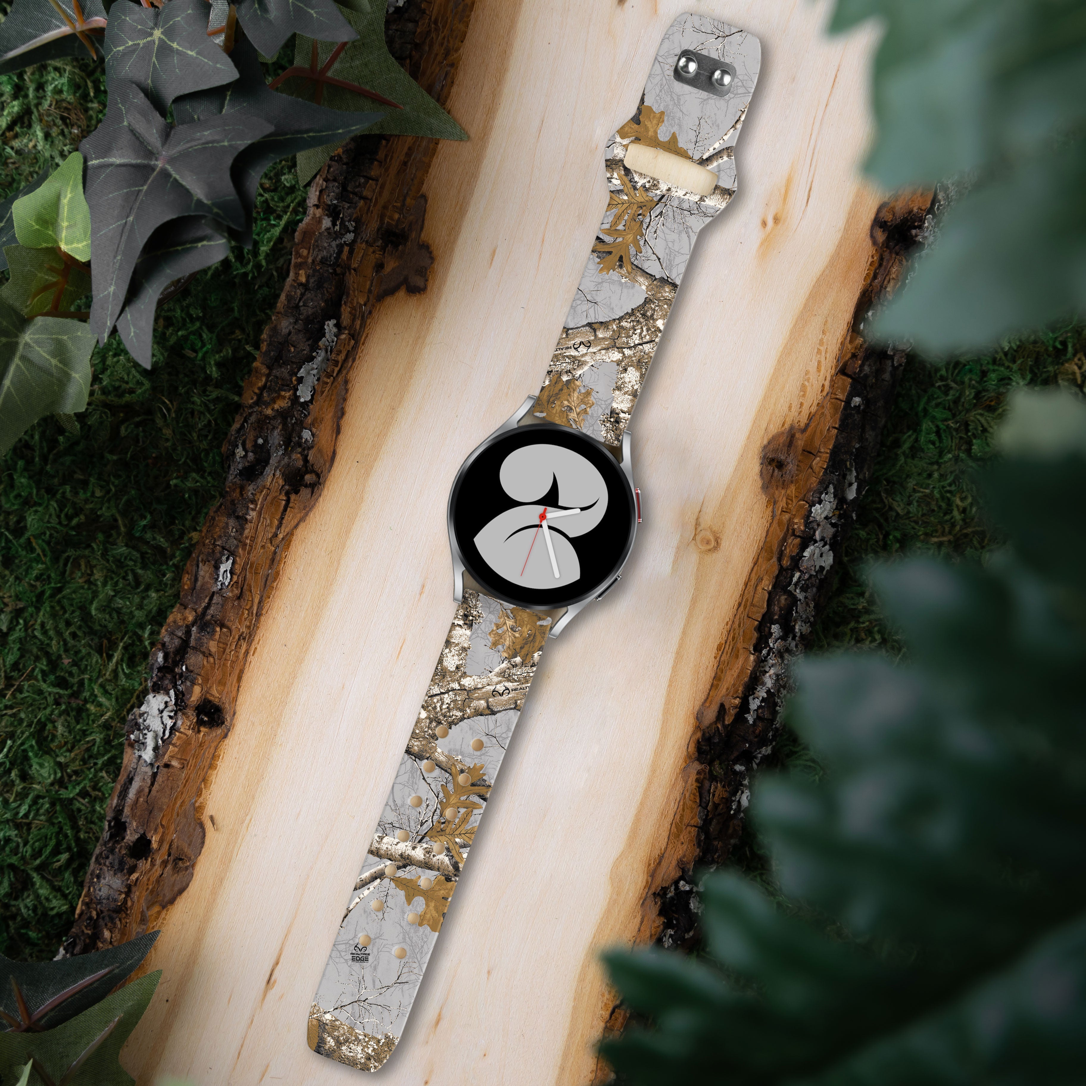 Realtree Edge HD  Watchband for Samsung, Garmin, Fossil, and More for Samsung, Garmin, Fossil, and More Affinity Bands