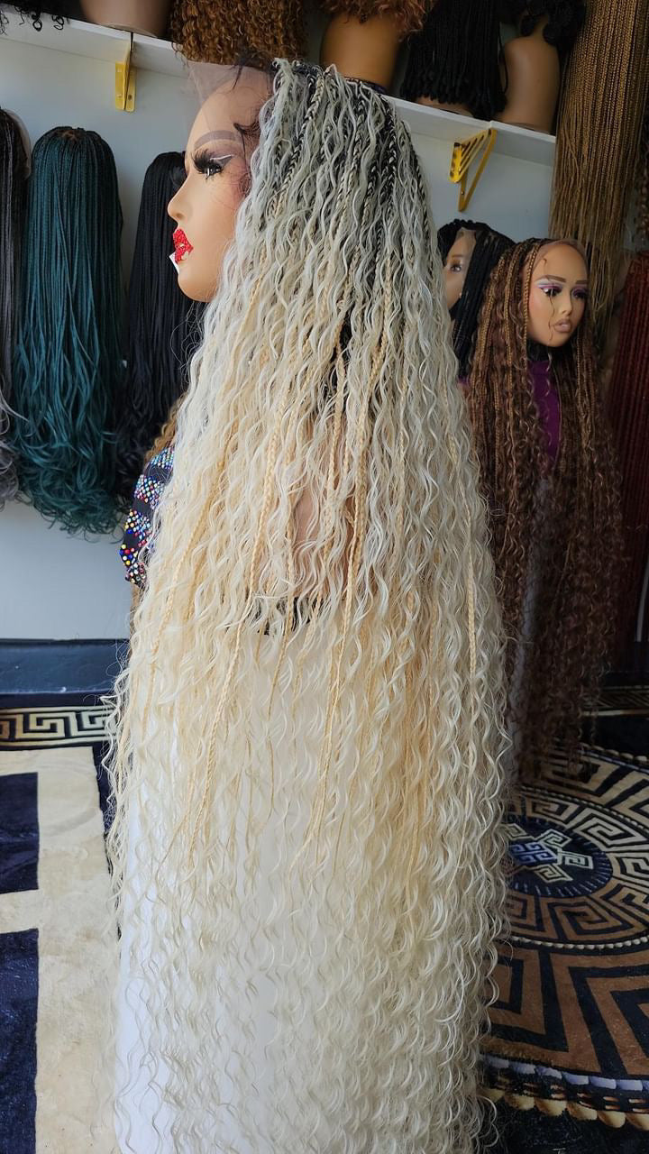 Blonde boho with dark roots HOL stores