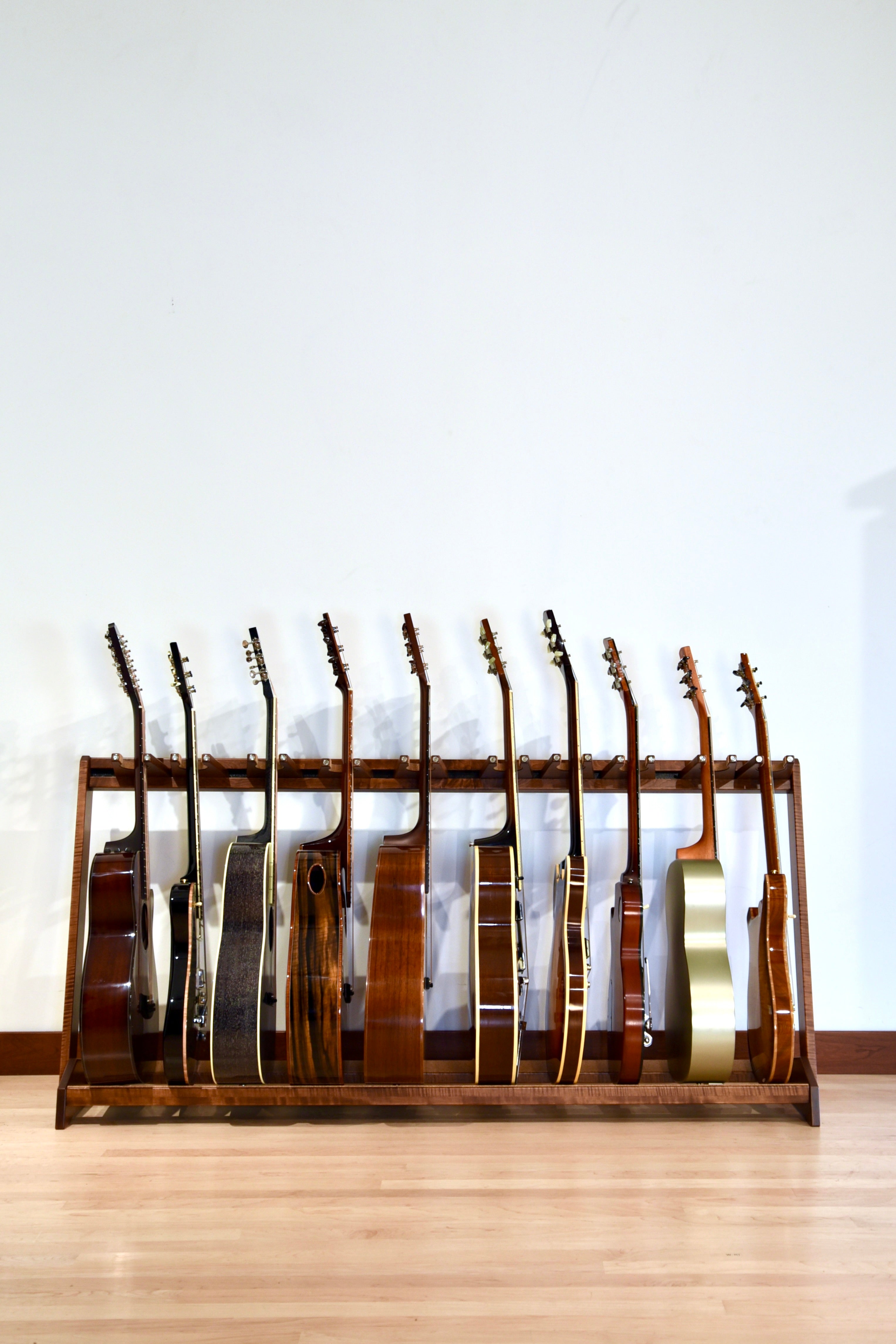 Grand StringRack - Flamed Maple - Boston Acoustic Remedy Cases