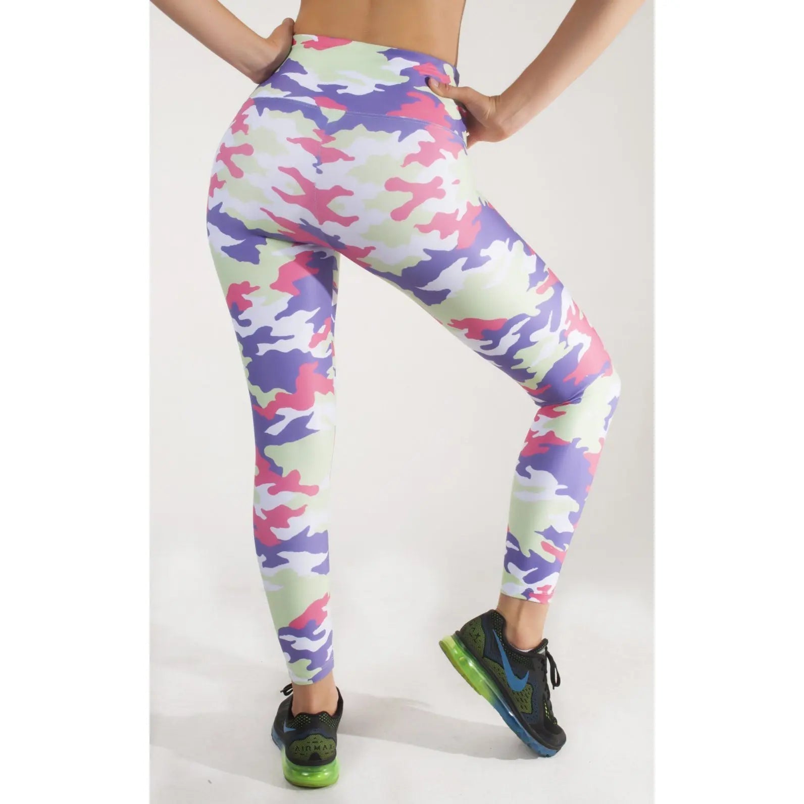 BOLD LEGGINGS TangoFit