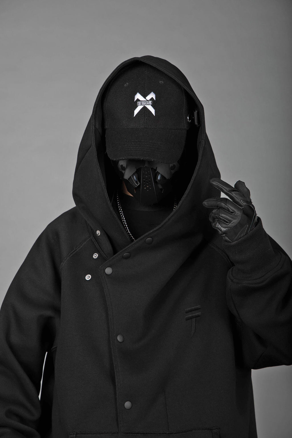 HiH38 Black Layered Hoodie Niepce