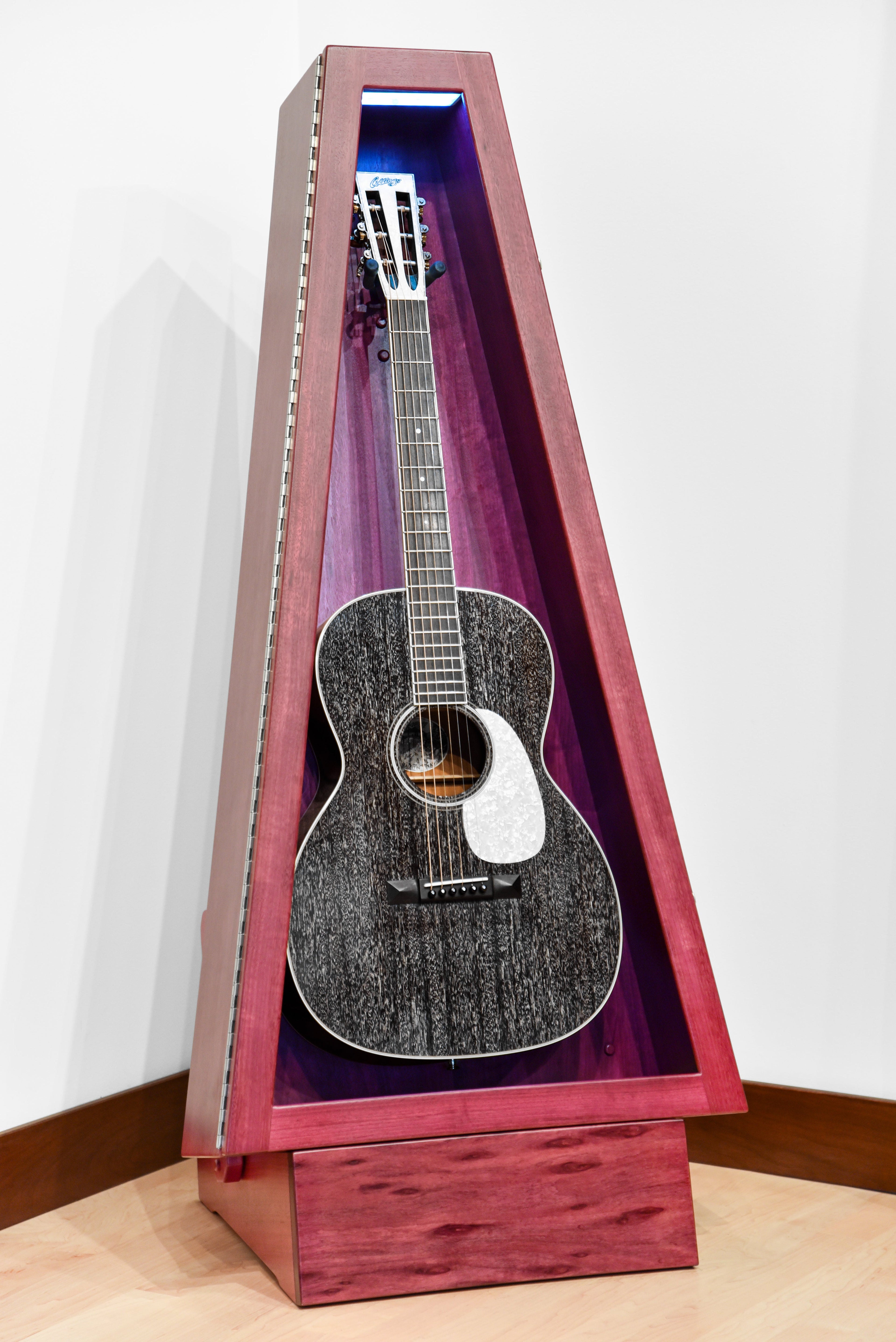 ClimaStand Triangle Humidor with Base - Purplehart Acoustic Remedy Cases