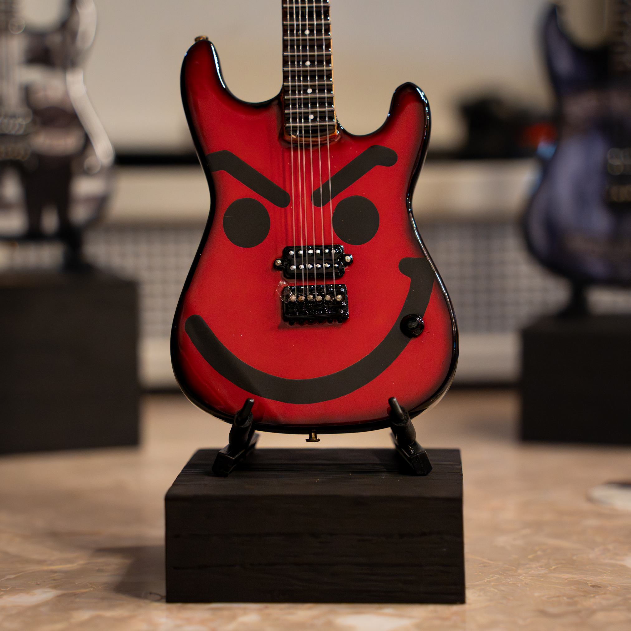 Bon Jovi Have a Nice Day Collectible Miniature Guitar The Mini Axe
