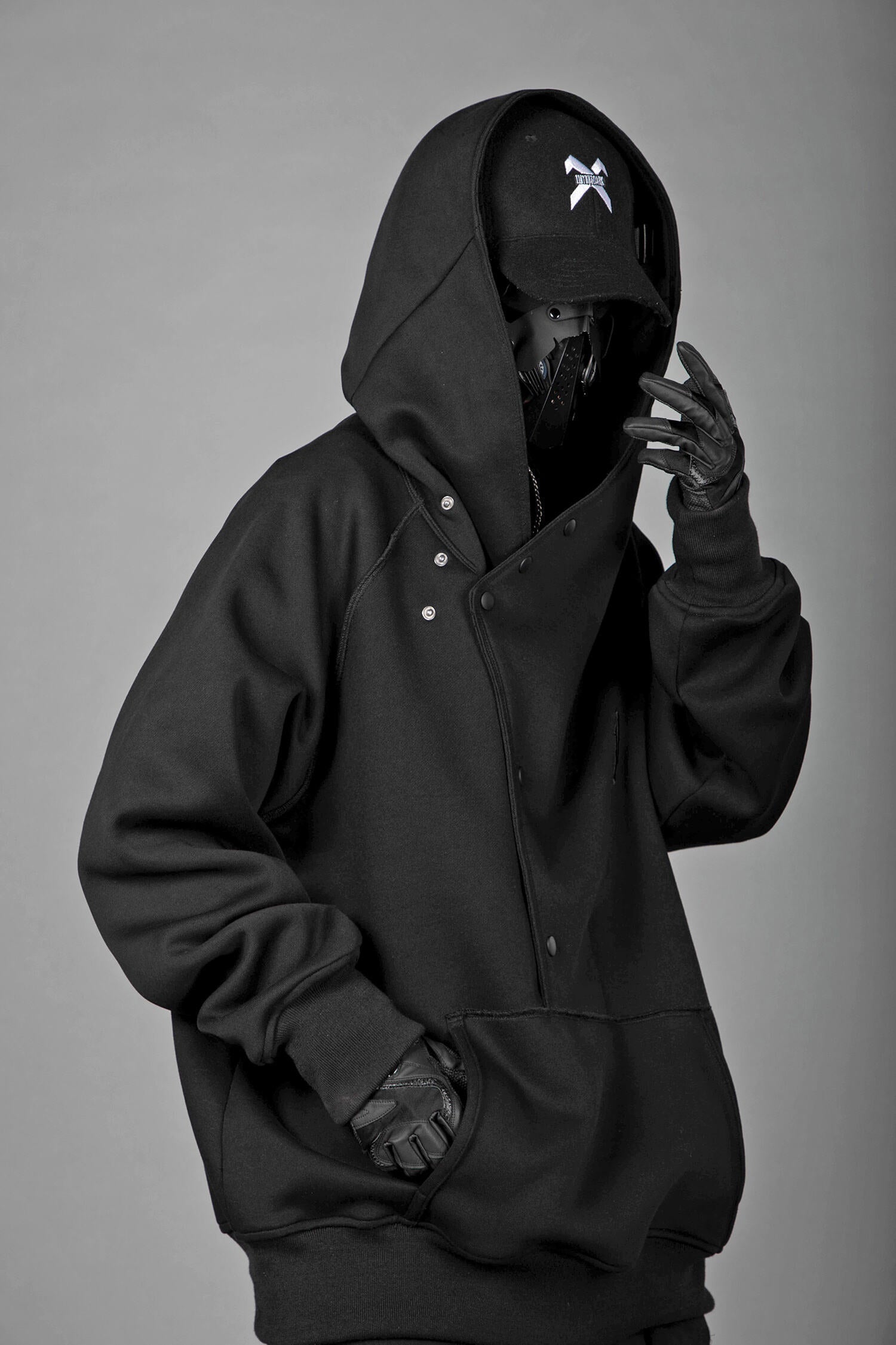 HiH38 Black Layered Hoodie Niepce