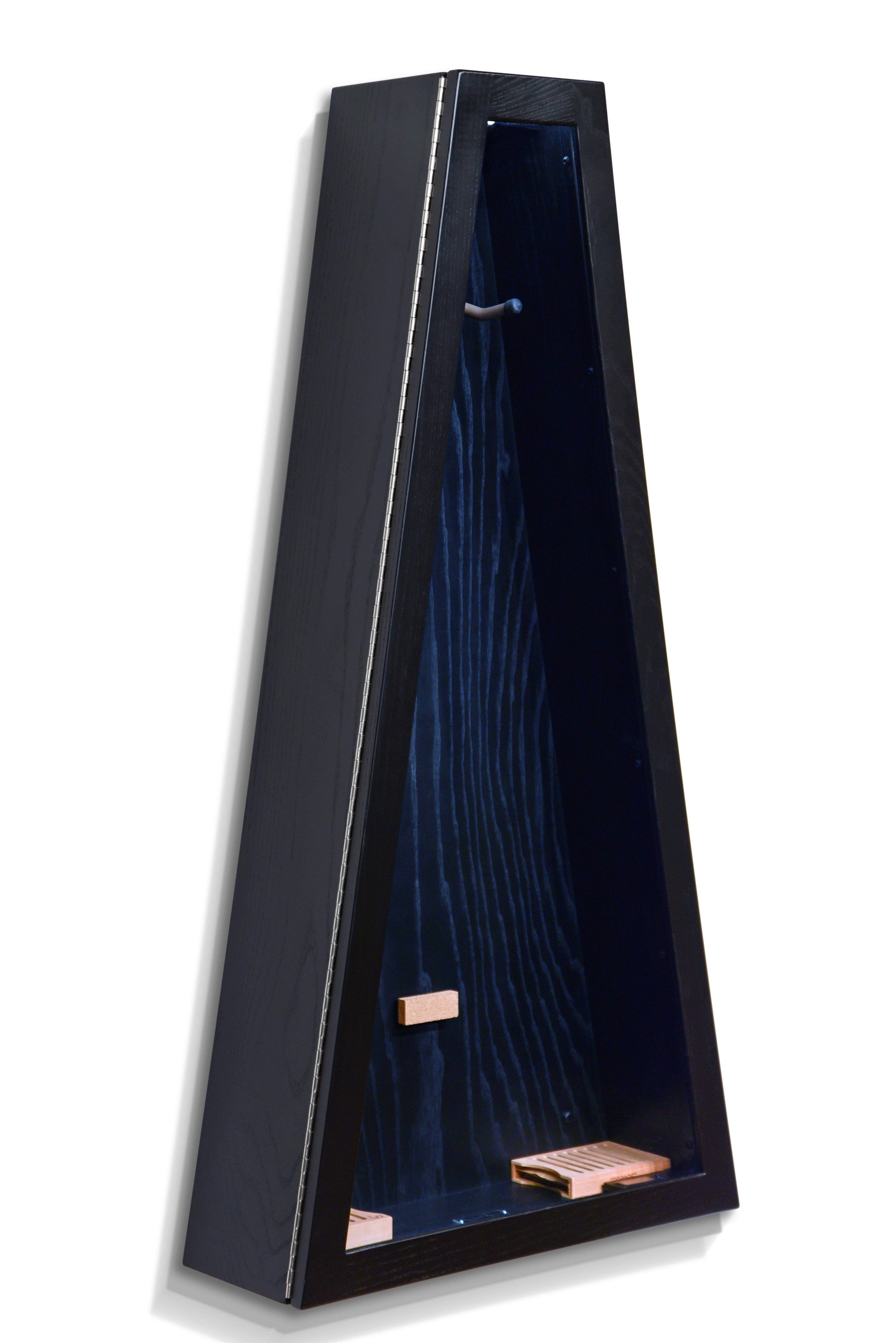 ClimaCase Triangle Humidor - Northern White Ash with Piano Black Acoustic Remedy Cases