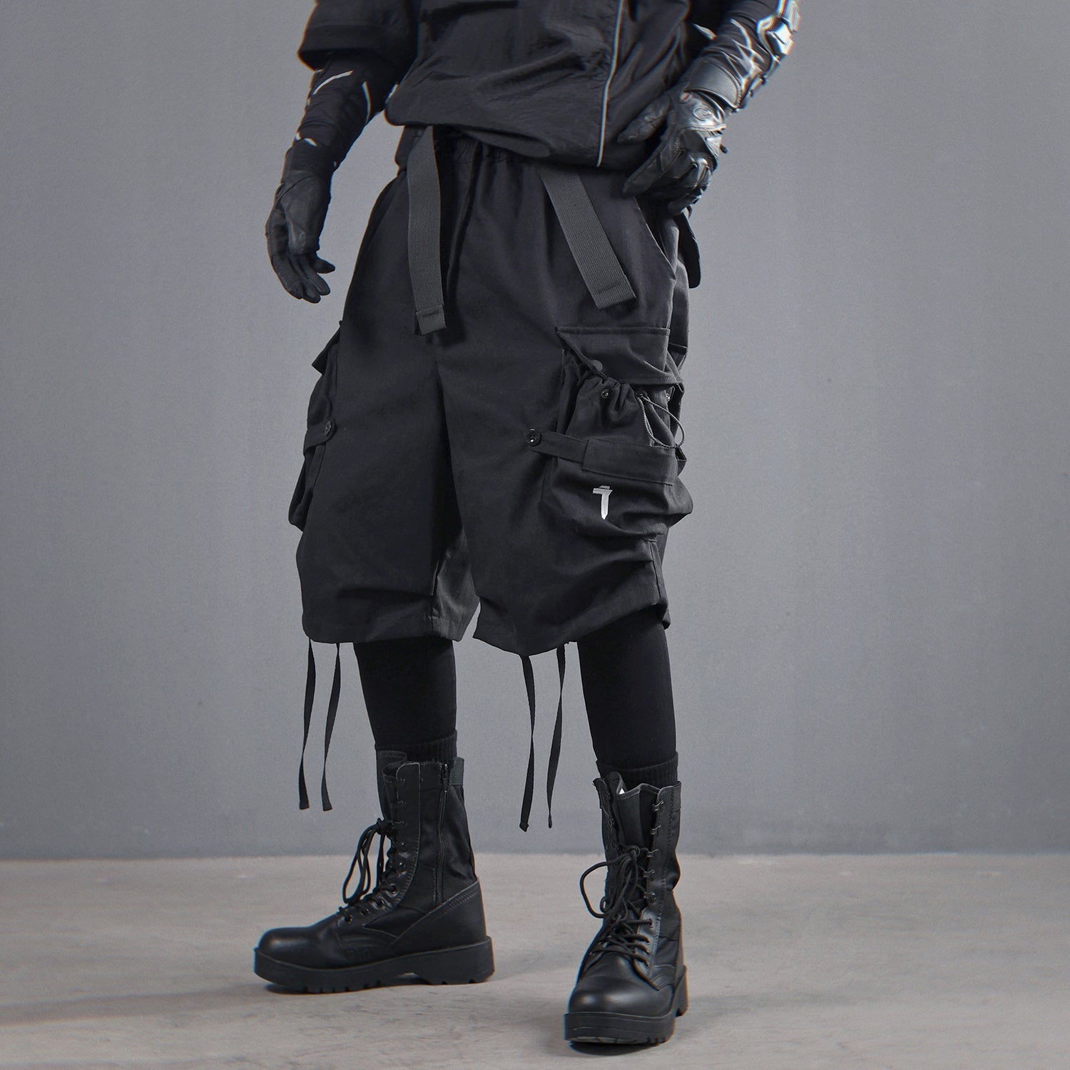 HiS23 I-Tech Cargo Shorts Niepce