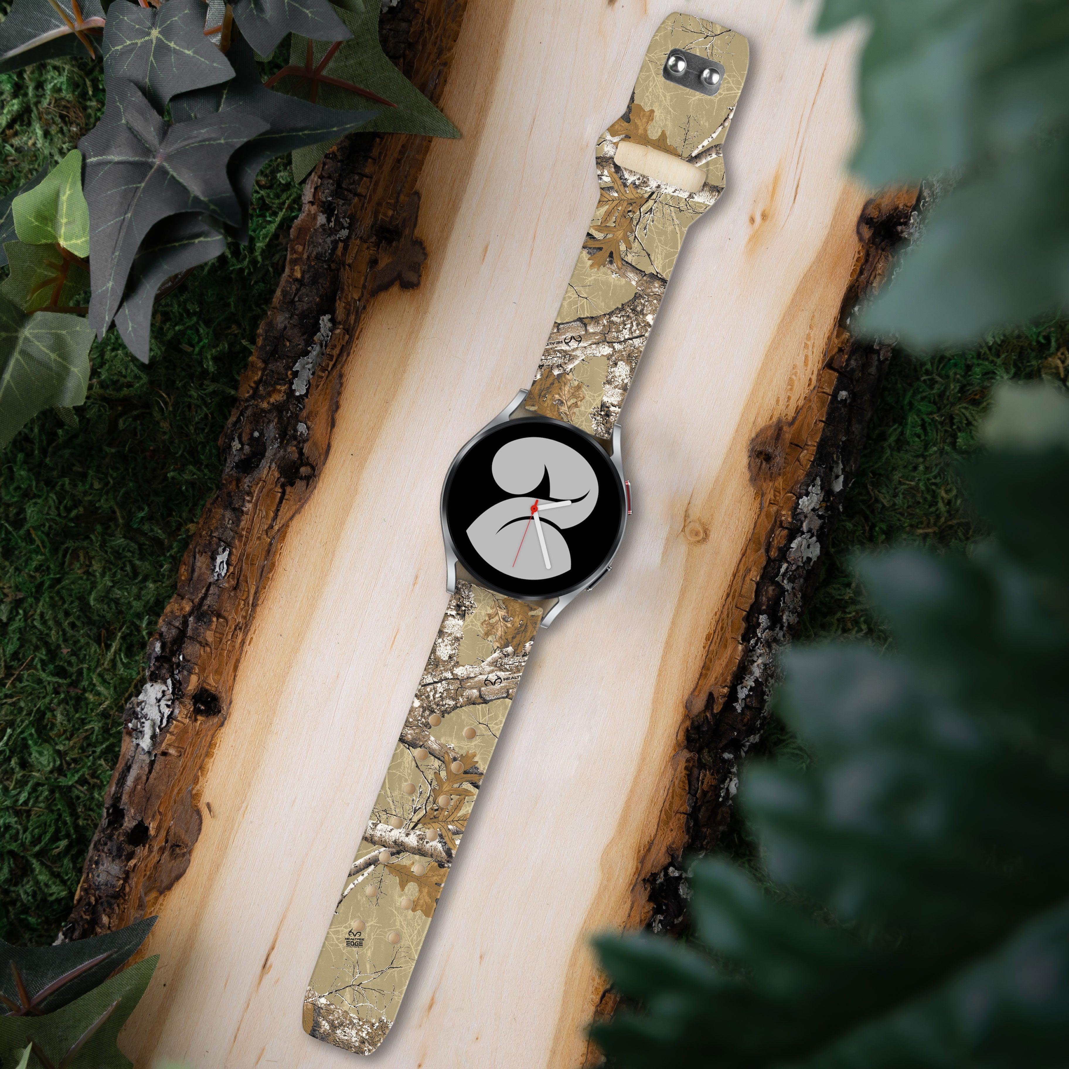 Realtree Edge HD  Watchband for Samsung, Garmin, Fossil, and More for Samsung, Garmin, Fossil, and More Affinity Bands