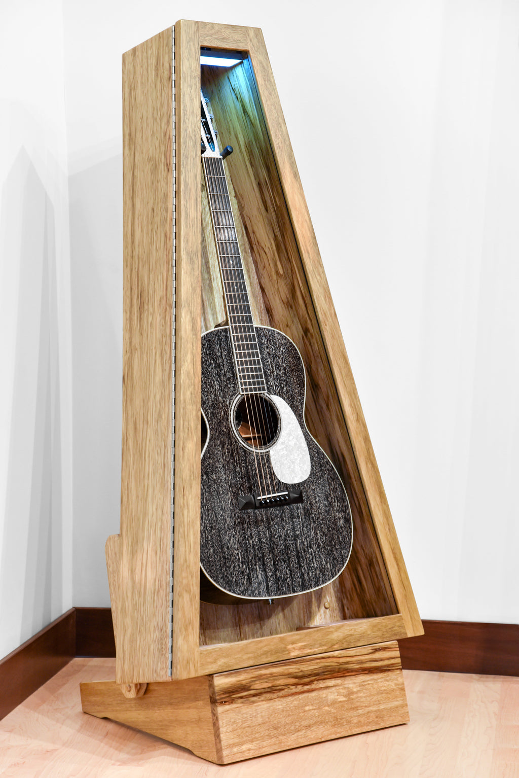 ClimaStand Triangle Humidor with Base - Black Limba Acoustic Remedy Cases