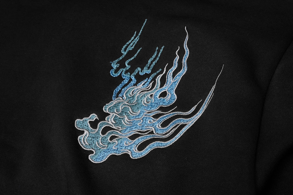 KH9817 Flaming White Tiger Hoodie Niepce