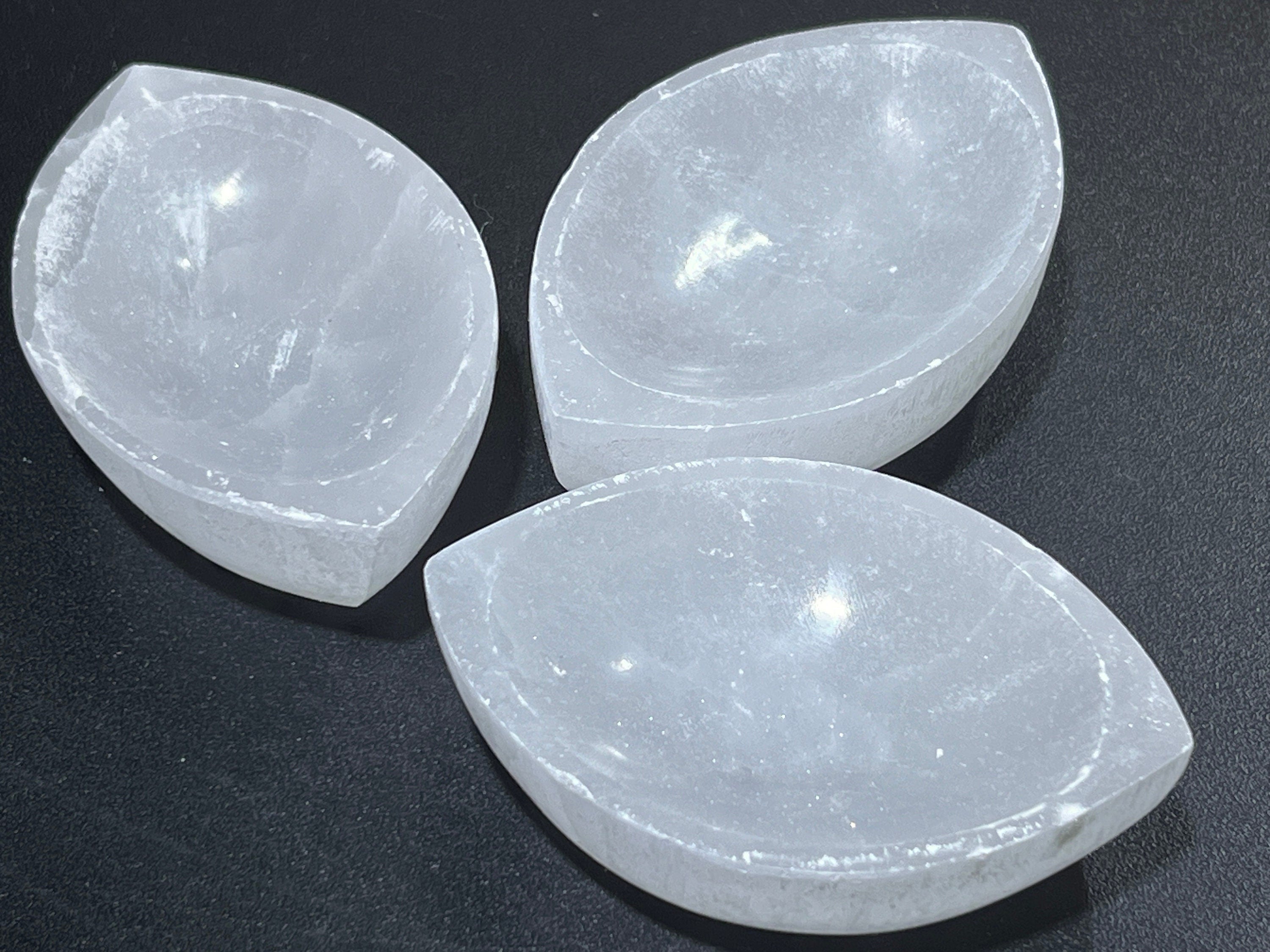 Selenite Crystal Bowl (4 Inch) Eye Shaped Carving Gemstone Polished Stone Dish Amazing Crystals