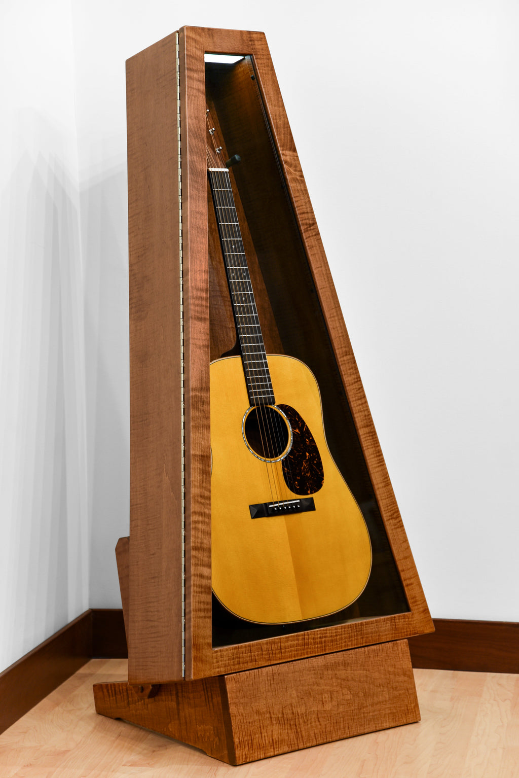 ClimaStand Triangle Humidor with Base - Flamed Maple with Boston Stain Acoustic Remedy Cases