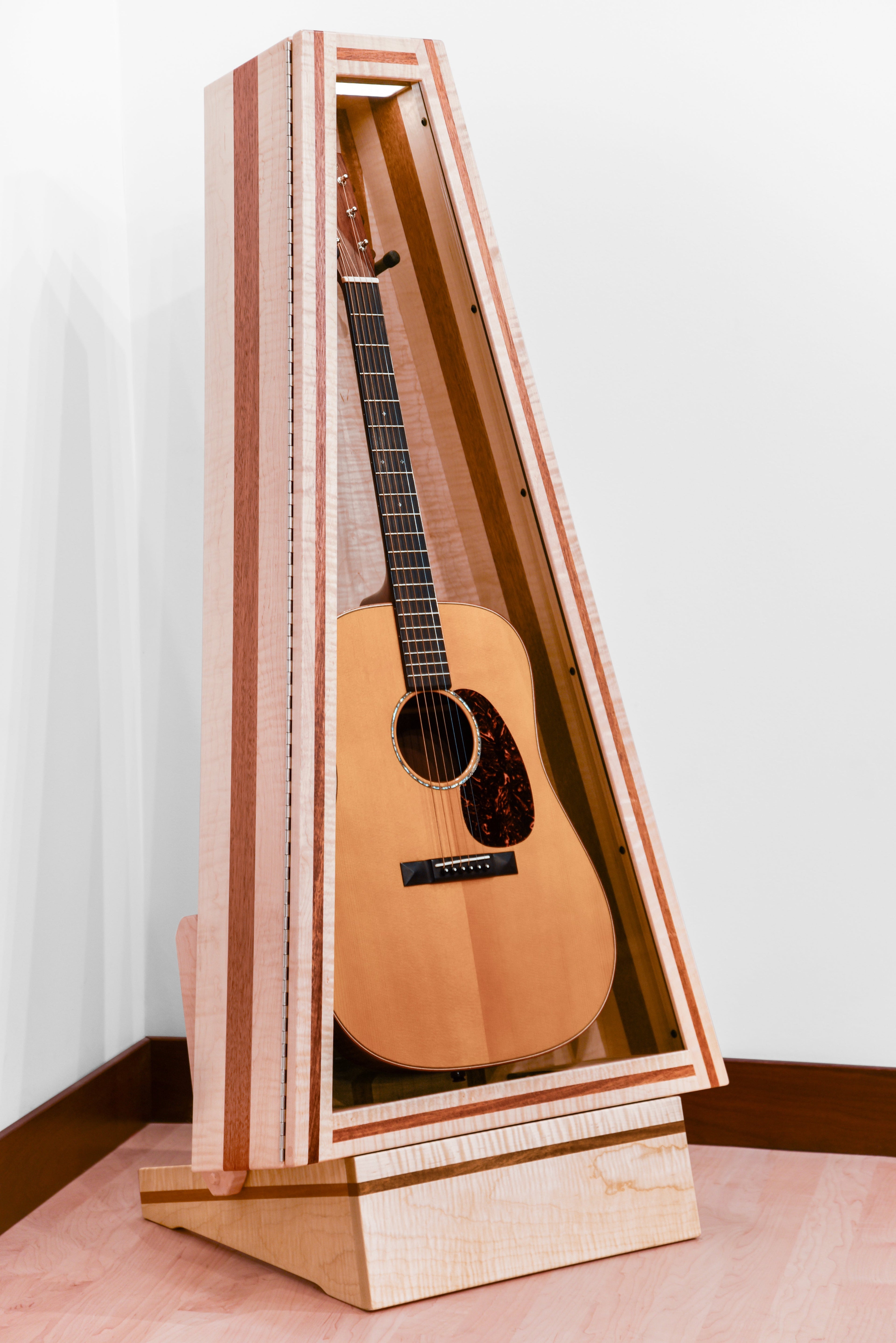 ClimaStand Triangle Humidor with Base - Flamed Maple with Mahogany Acoustic Remedy Cases