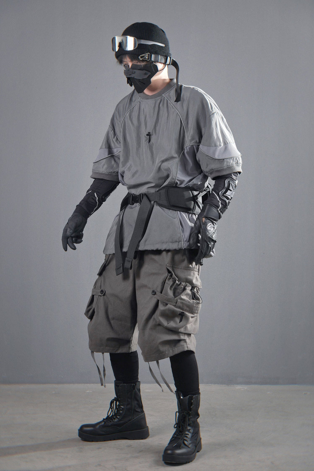 HiS23 I-Tech Cargo Shorts Niepce