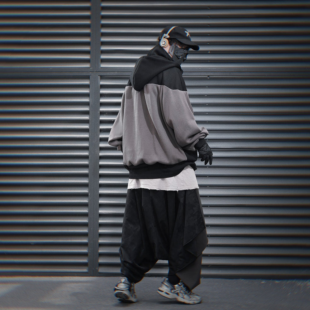 HiH51 Black T-Tech Hoodie Niepce