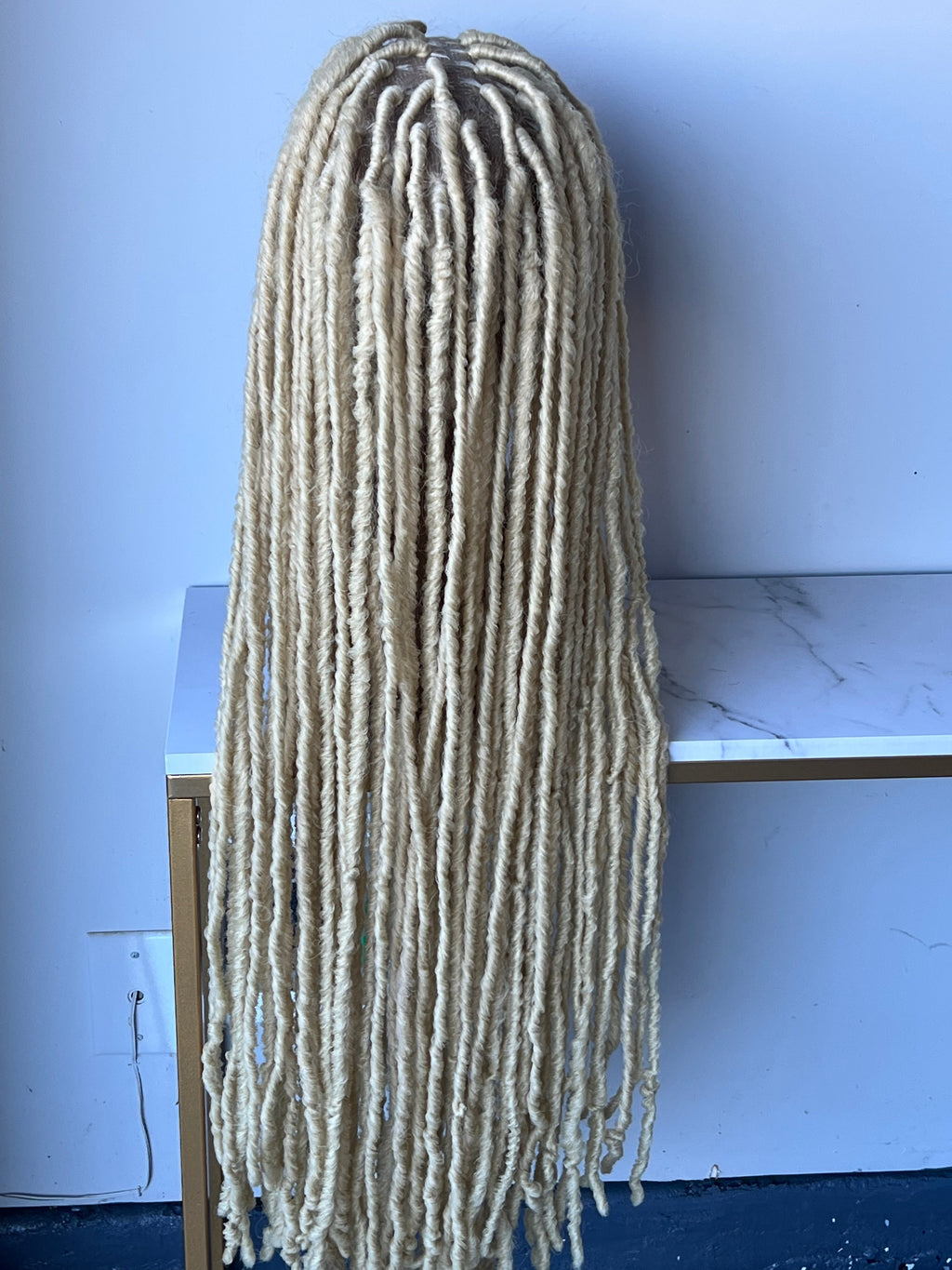 locs collections HOL stores