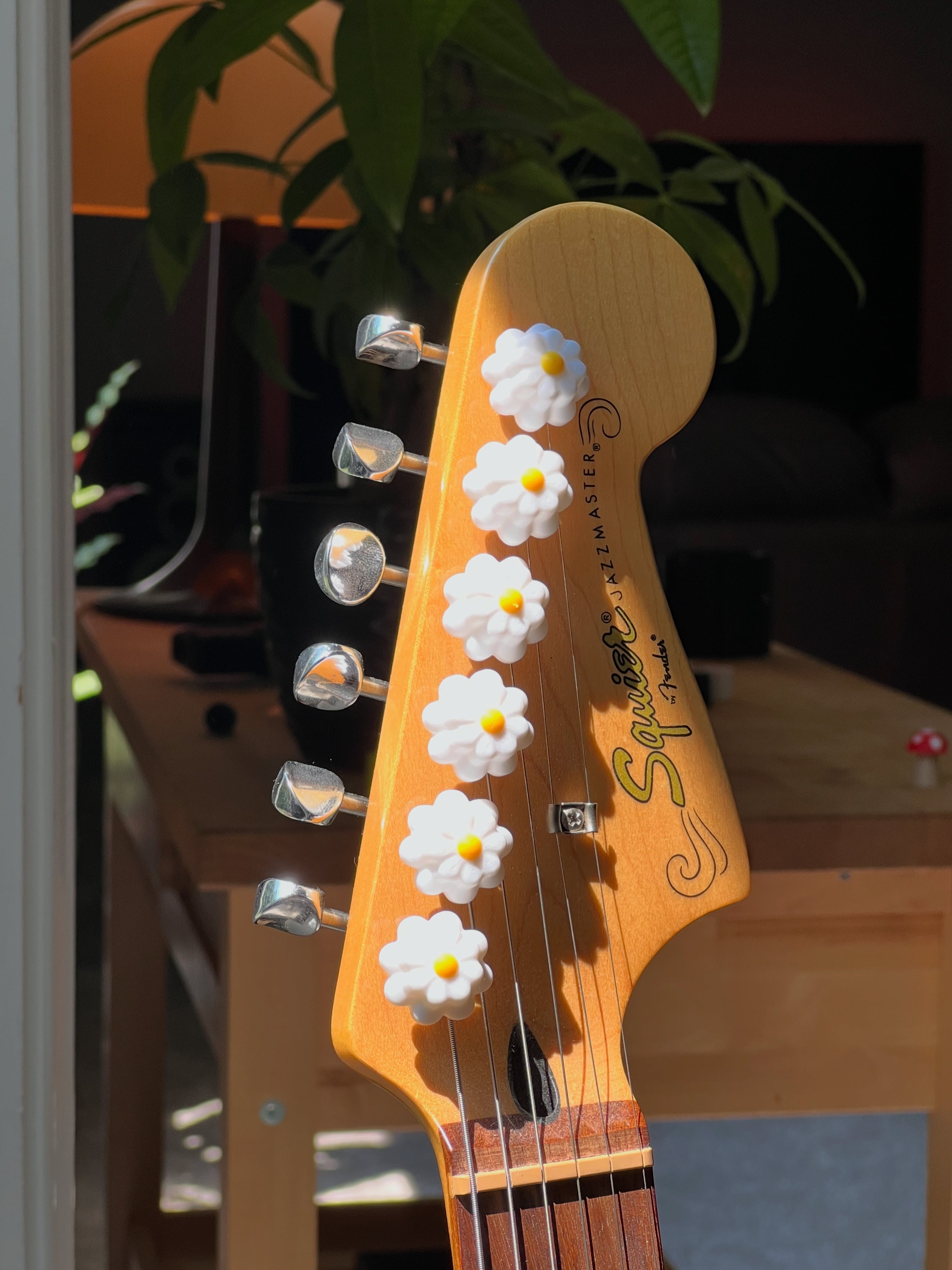 Daisy Tuner Caps Twist Tone