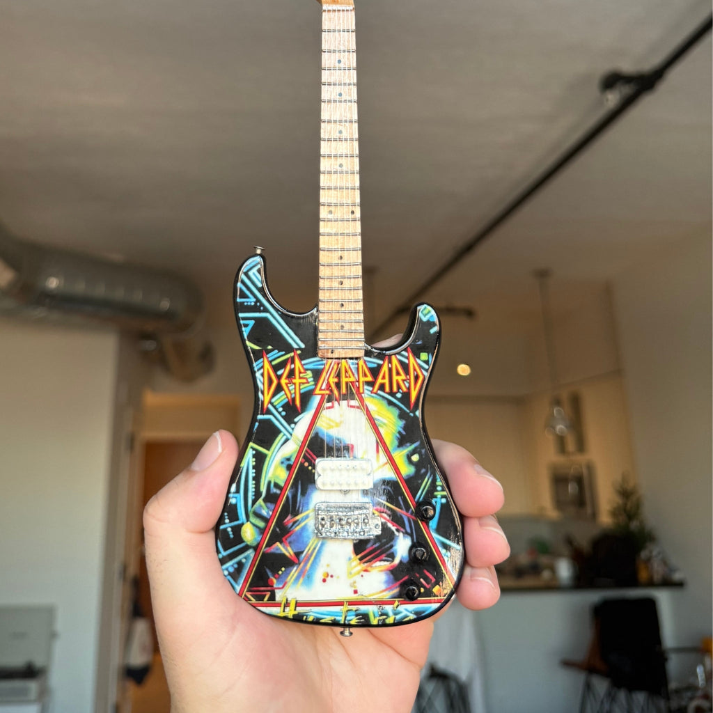 The Complete Def Leppard Miniature Guitar Set – All 6 Official Designs The Mini Axe