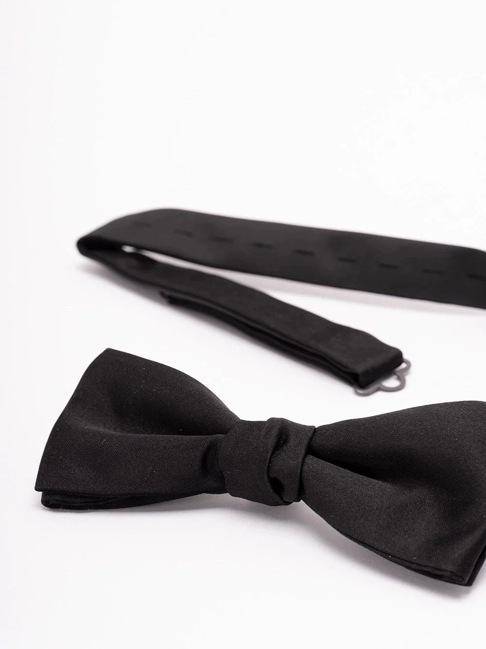 Saint Laurent Men `Yves` Bow Tie Luosophy