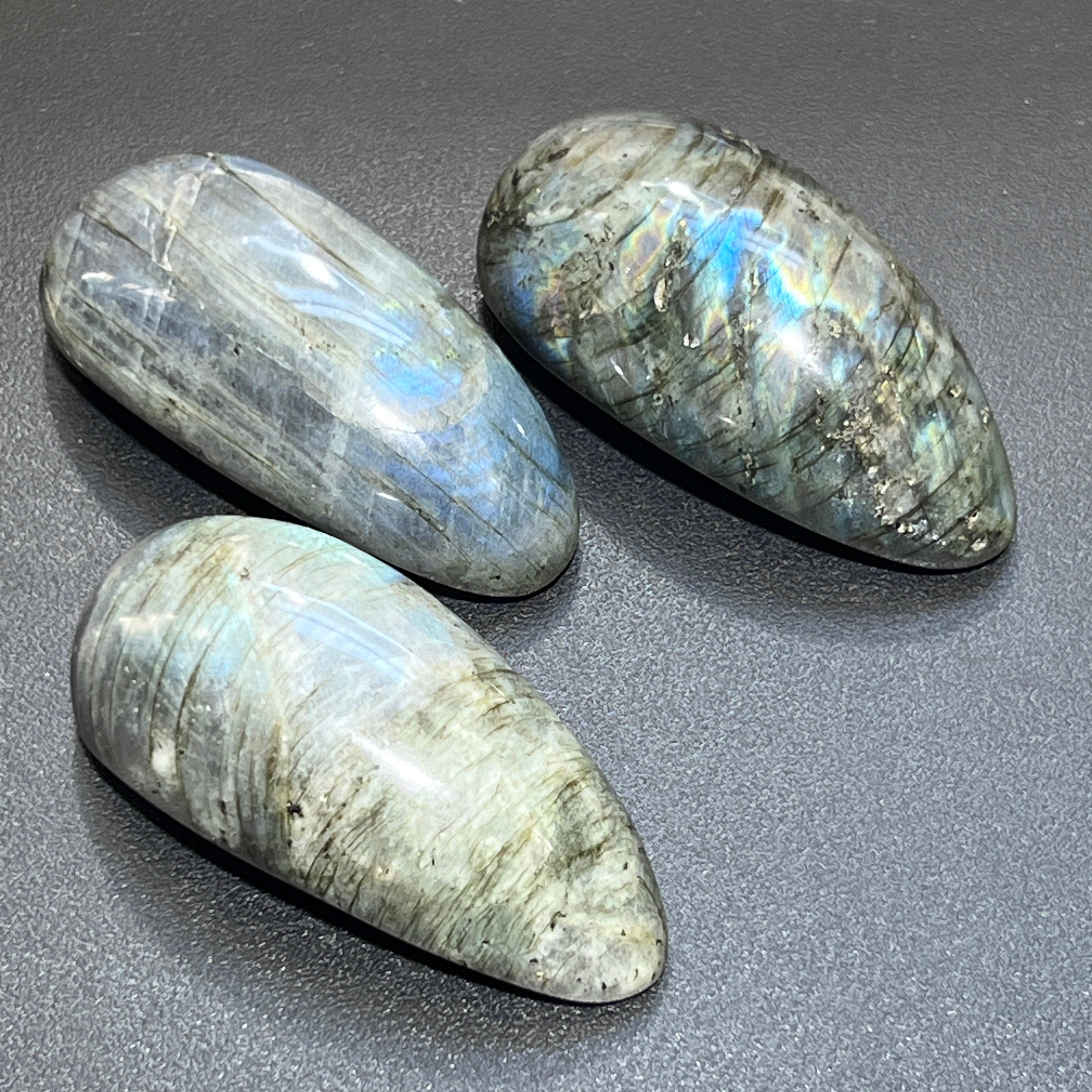 Labradorite Massage Stone Tool Polished Gemstone Carving Amazing Crystals