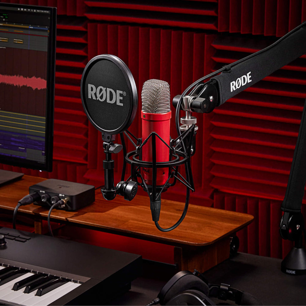 RØDE NT1 Signature Series Condenser Microphone with SM6 Shockmount and Pop Filter - Black MindFreakArtistry