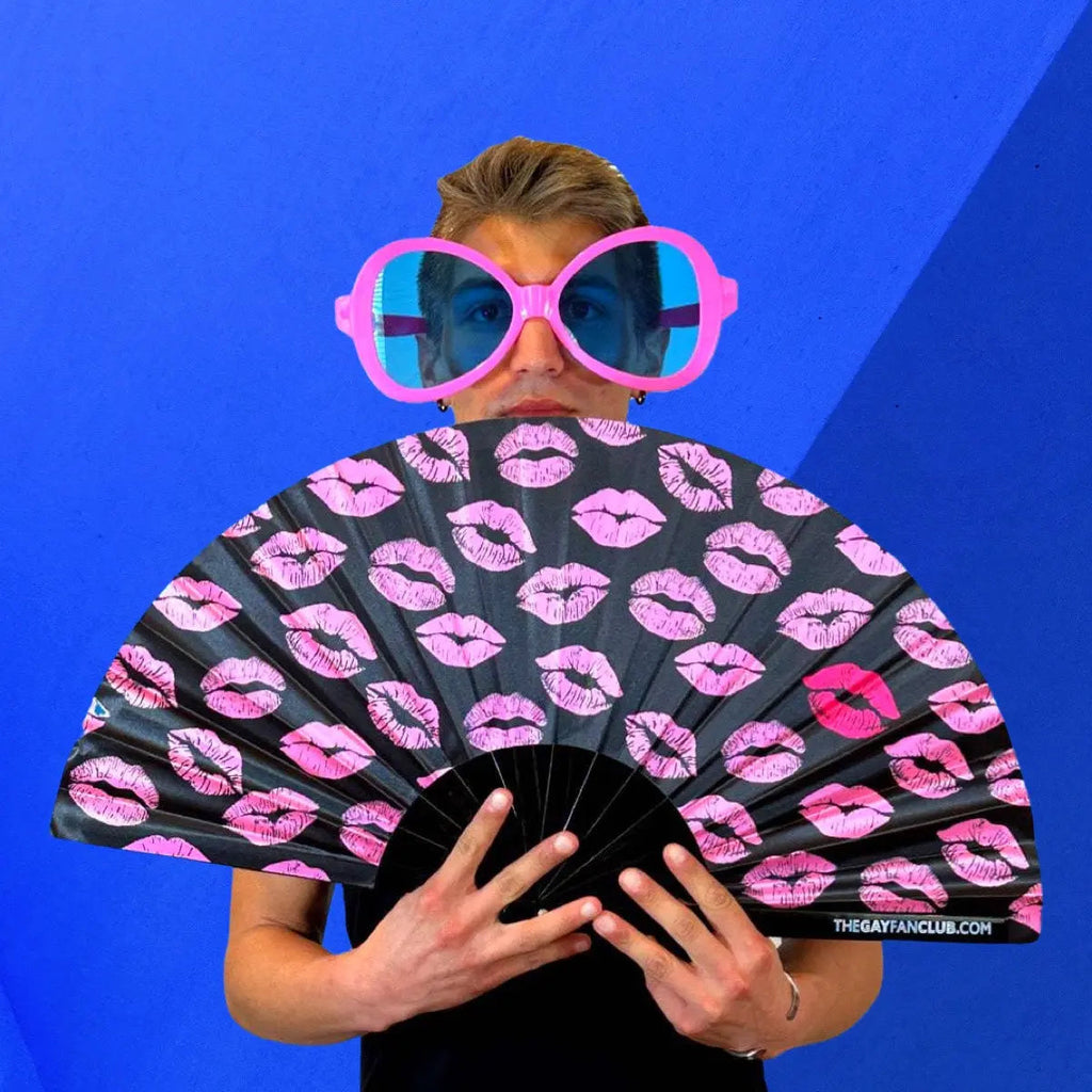 Kiss Me Fan The Gay Fan Club
