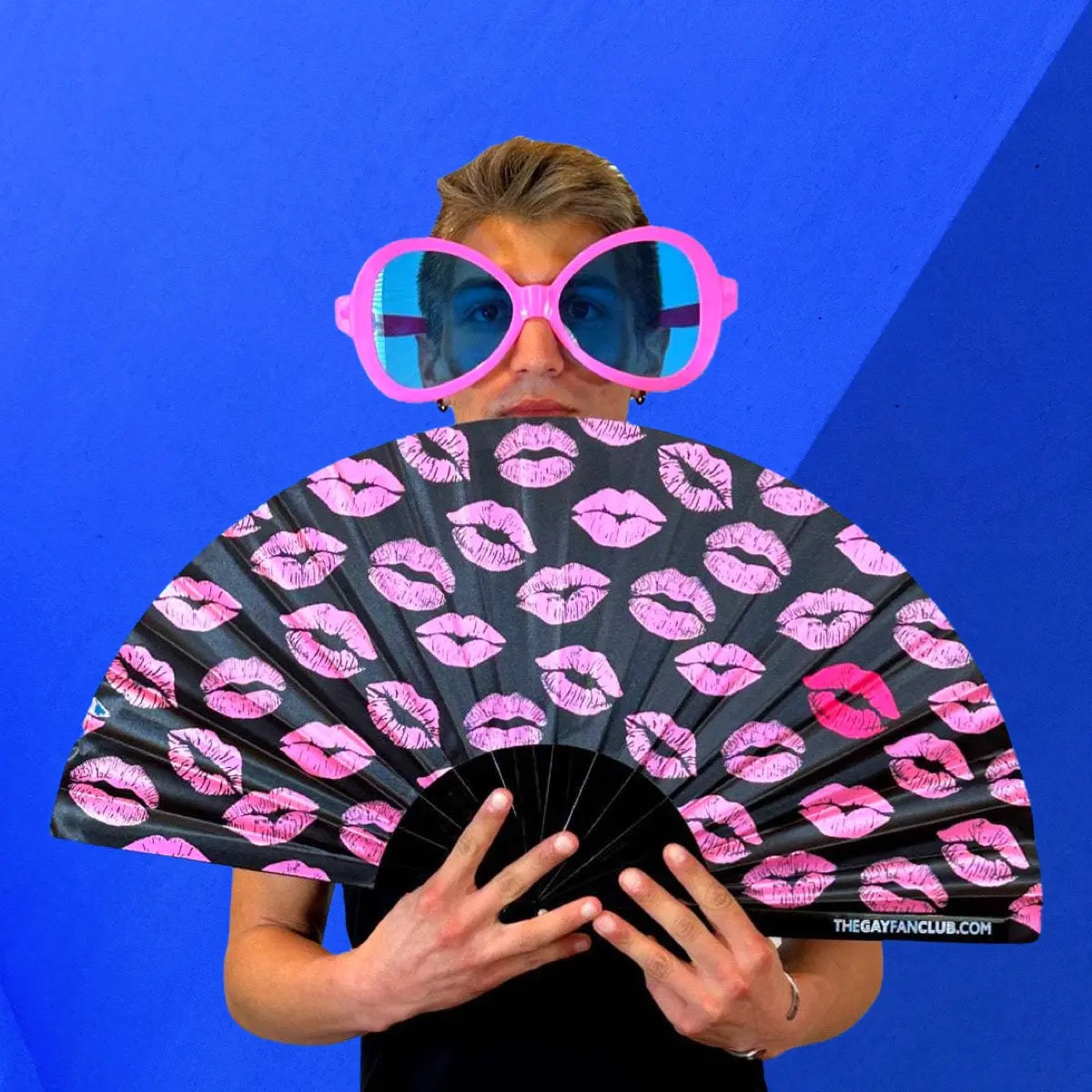 Kiss Me Fan The Gay Fan Club