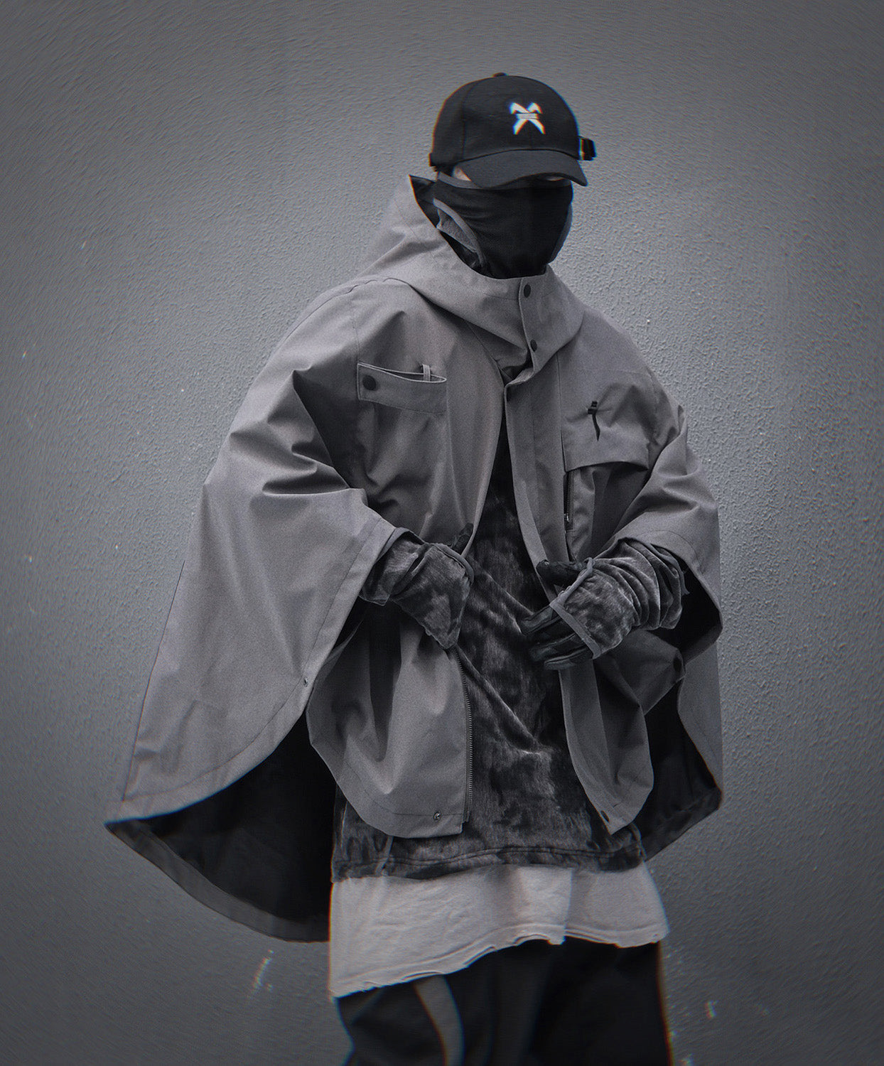 HiJ40 Grey I-Tech Poncho Niepce