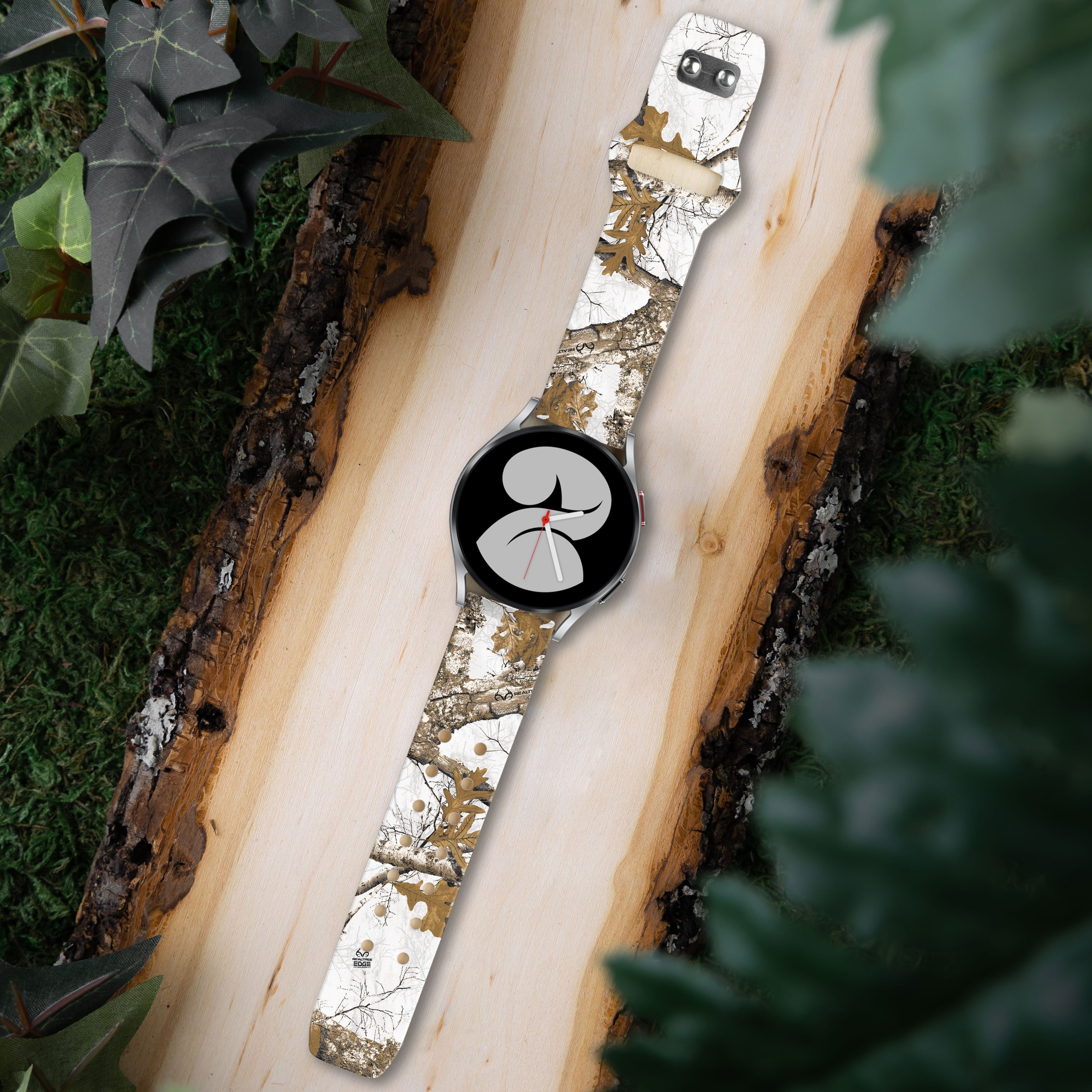 Realtree Edge HD  Watchband for Samsung, Garmin, Fossil, and More for Samsung, Garmin, Fossil, and More Affinity Bands