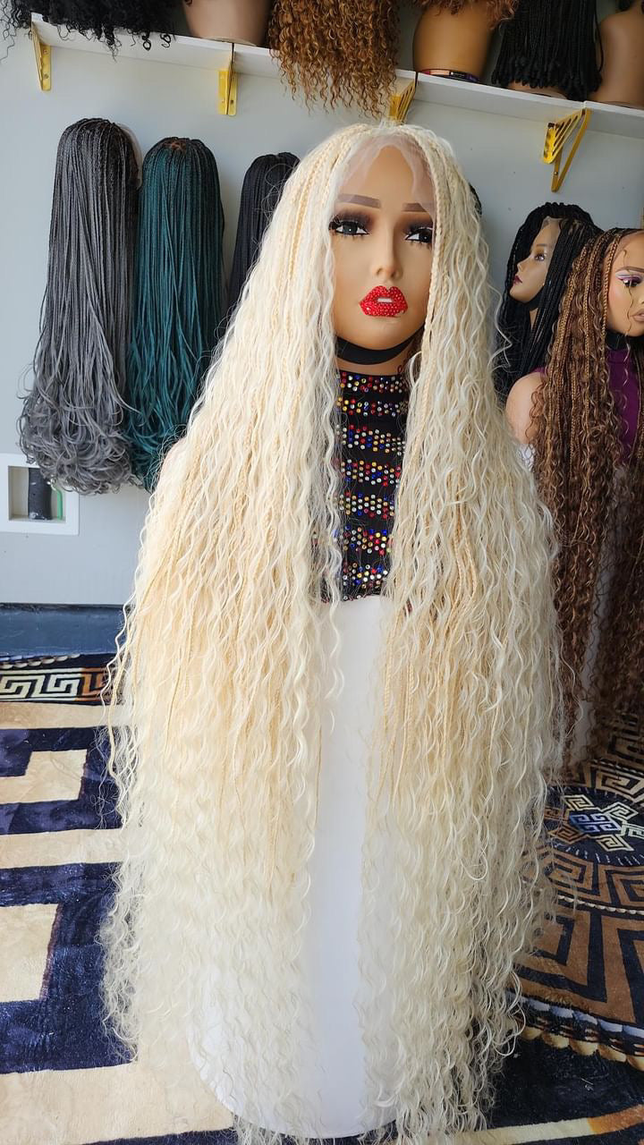 Blonde boho with dark roots HOL stores