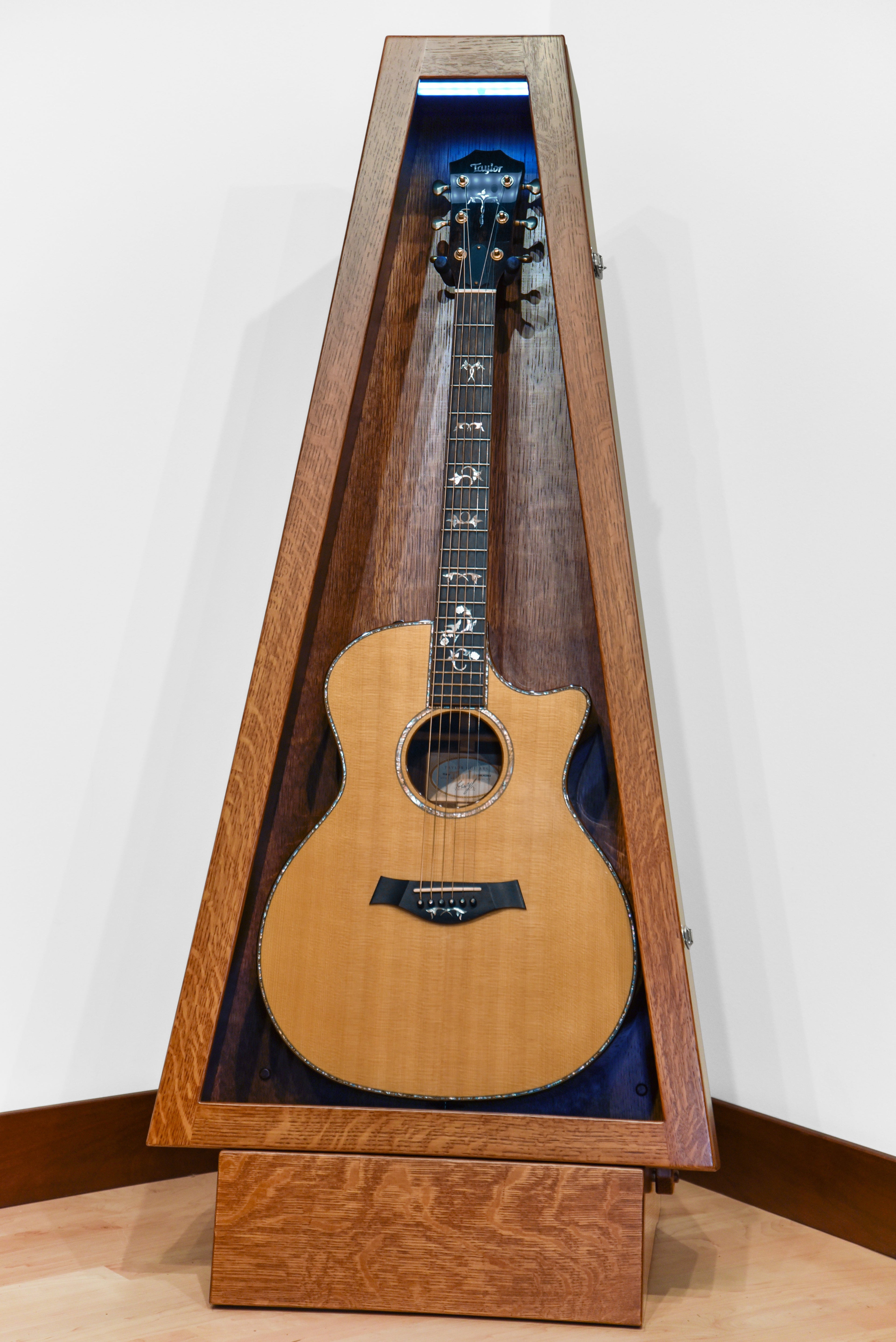 ClimaStand Triangle Humidor with Base - Quartersawn White Oak with Boston Stain Acoustic Remedy Cases
