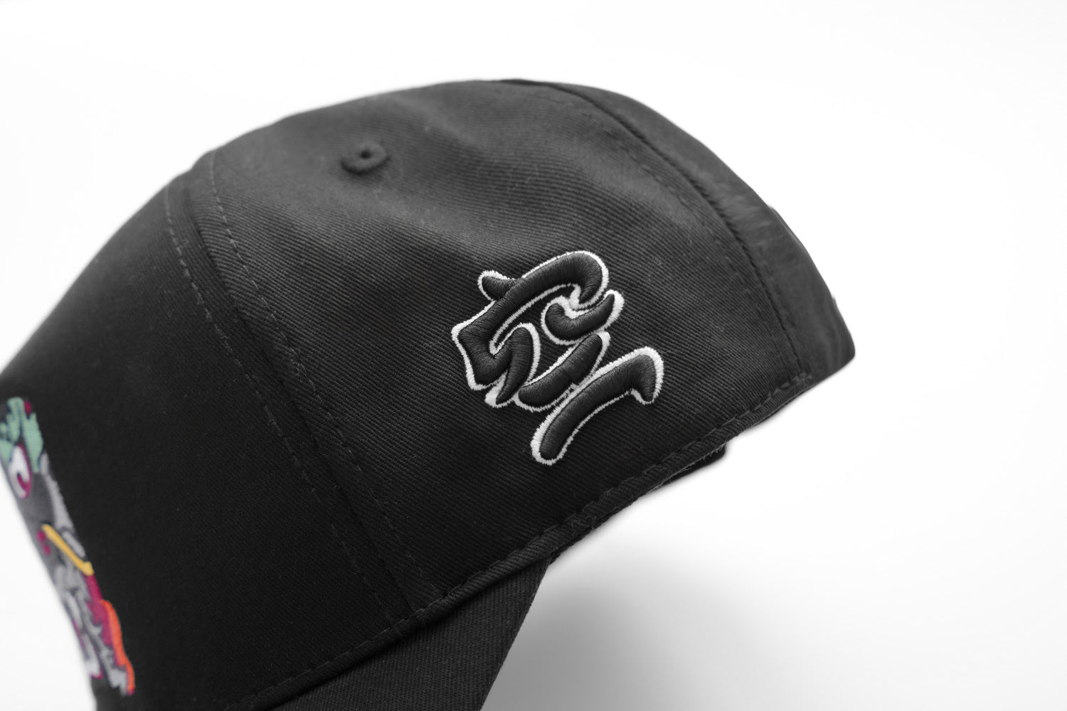 N1 Dragon Head Hat Niepce
