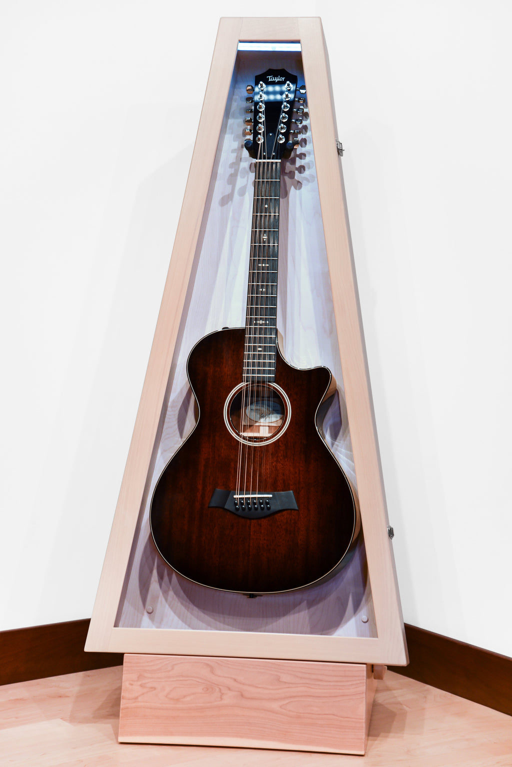 ClimaStand Triangle Humidor with Base - Birch with Campbell White Stain Acoustic Remedy Cases