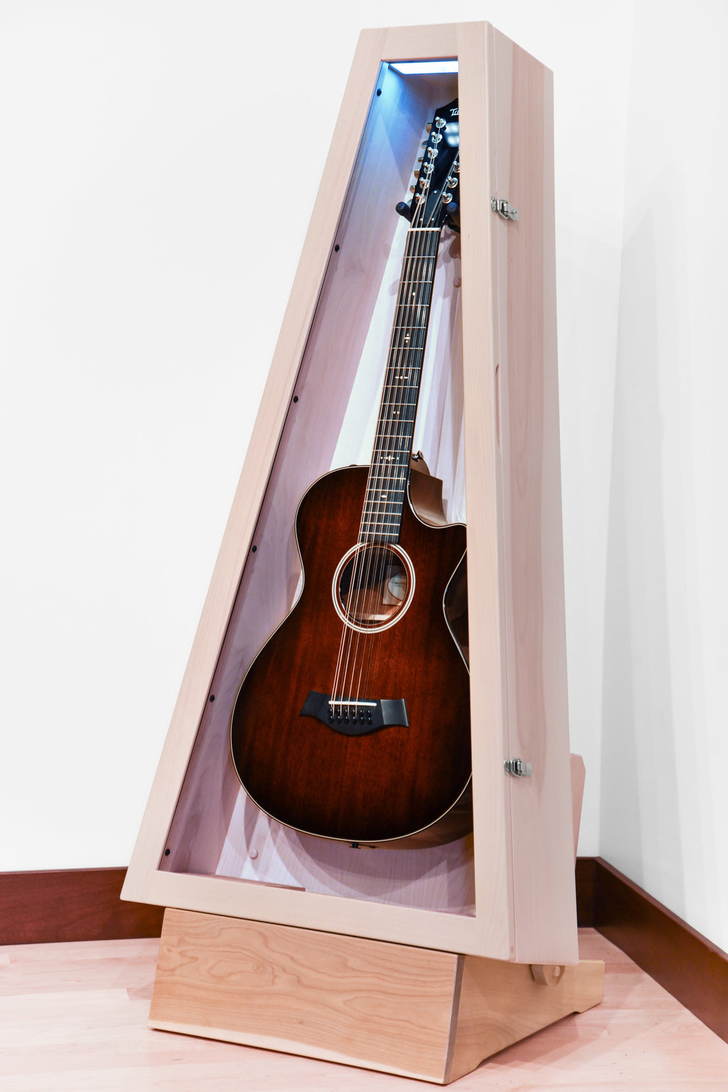ClimaStand Triangle Humidor with Base - Birch with Campbell White Stain Acoustic Remedy Cases