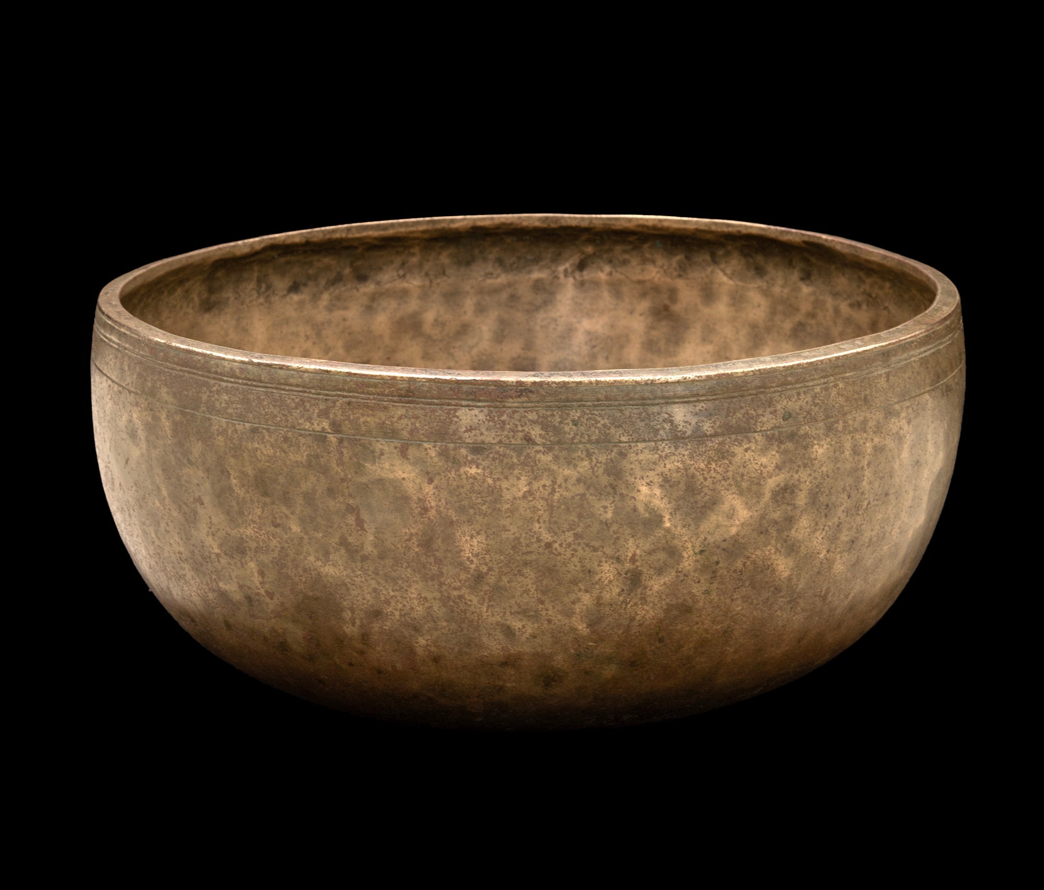 Antique Jambati Singing Bowl C 133Hz 11.25" A15859 Bodhisattva Trading Company