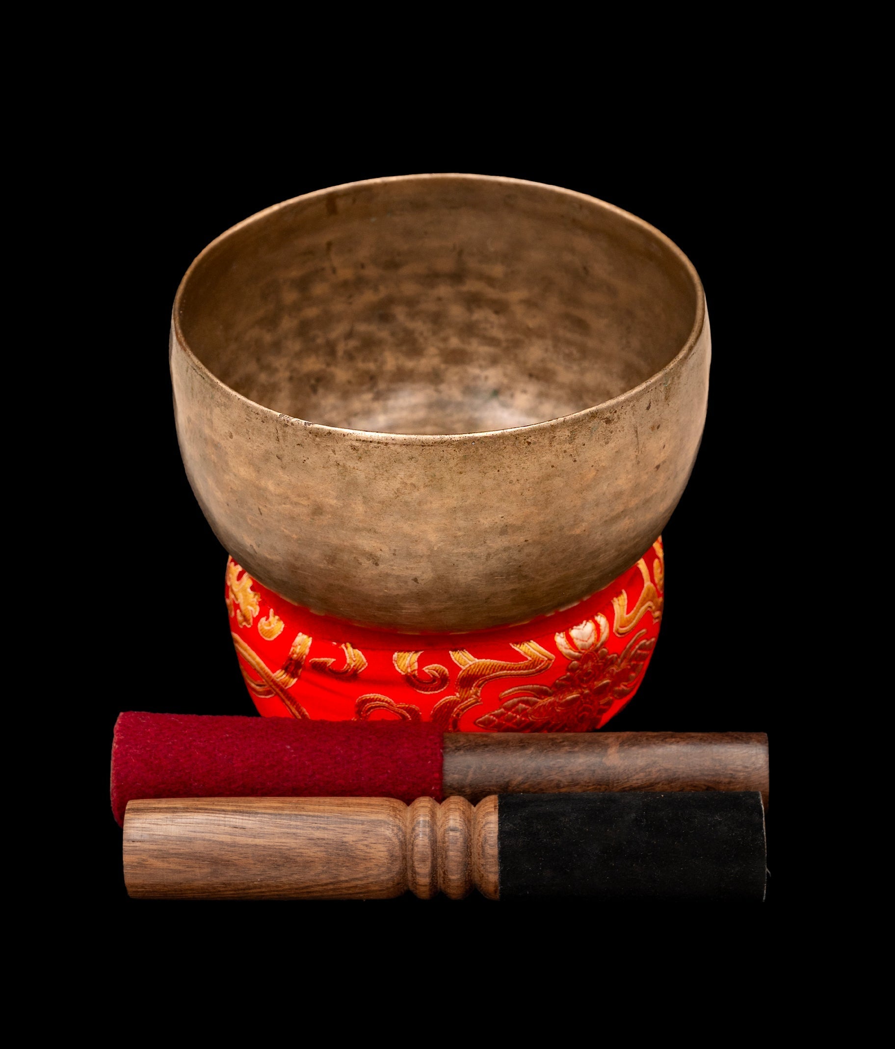 Antique Thadobati Singing Bowl G3 190Hz 6 1/2" A16082 Bodhisattva Trading Company
