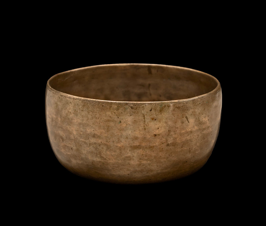 Antique Thadobati Singing Bowl G3 190Hz 6 1/2" A16082 Bodhisattva Trading Company