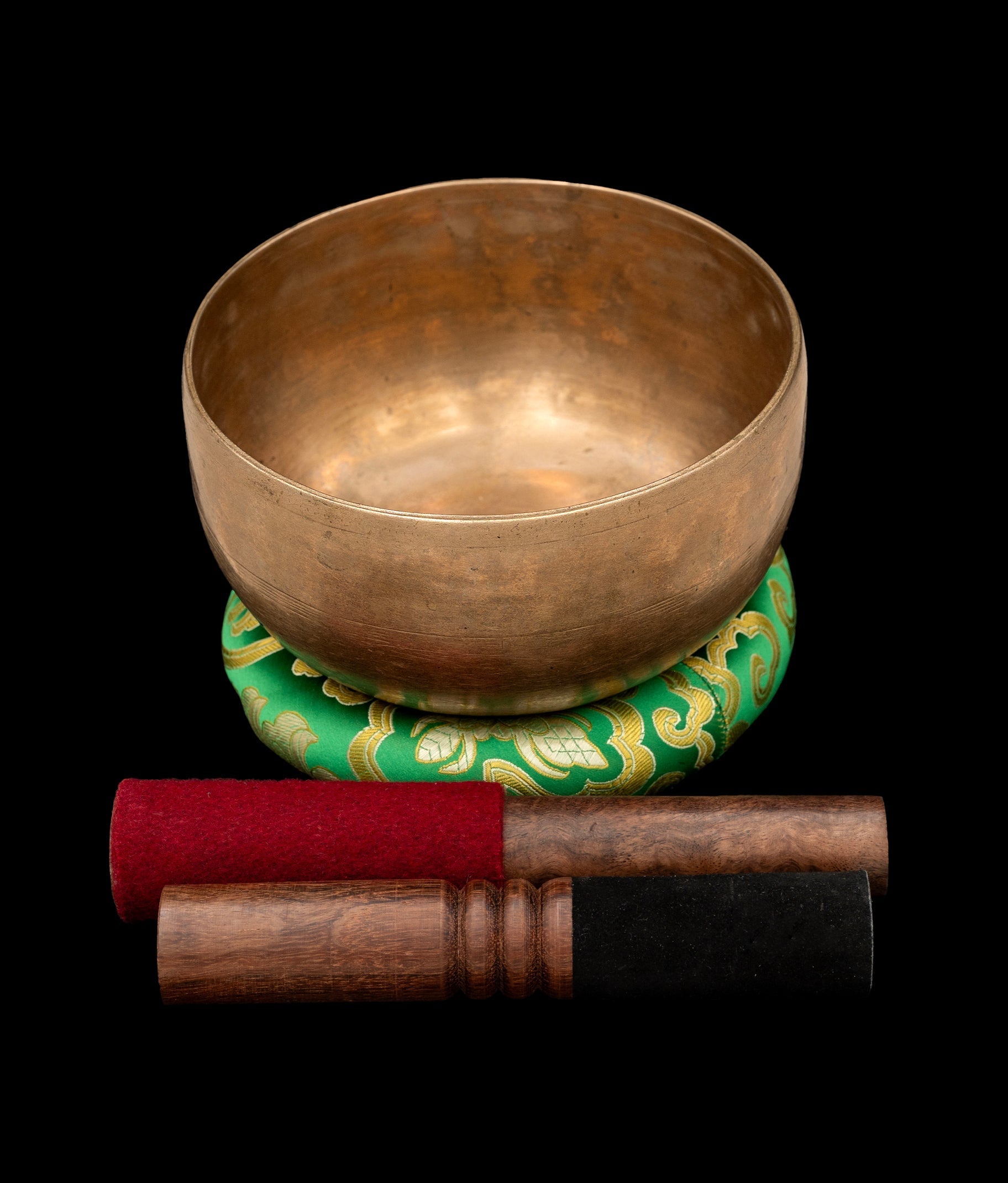 Antique High Wall Thadobati Singing Bowl G#3 209Hz 6 1/2" A16125 Bodhisattva Trading Company